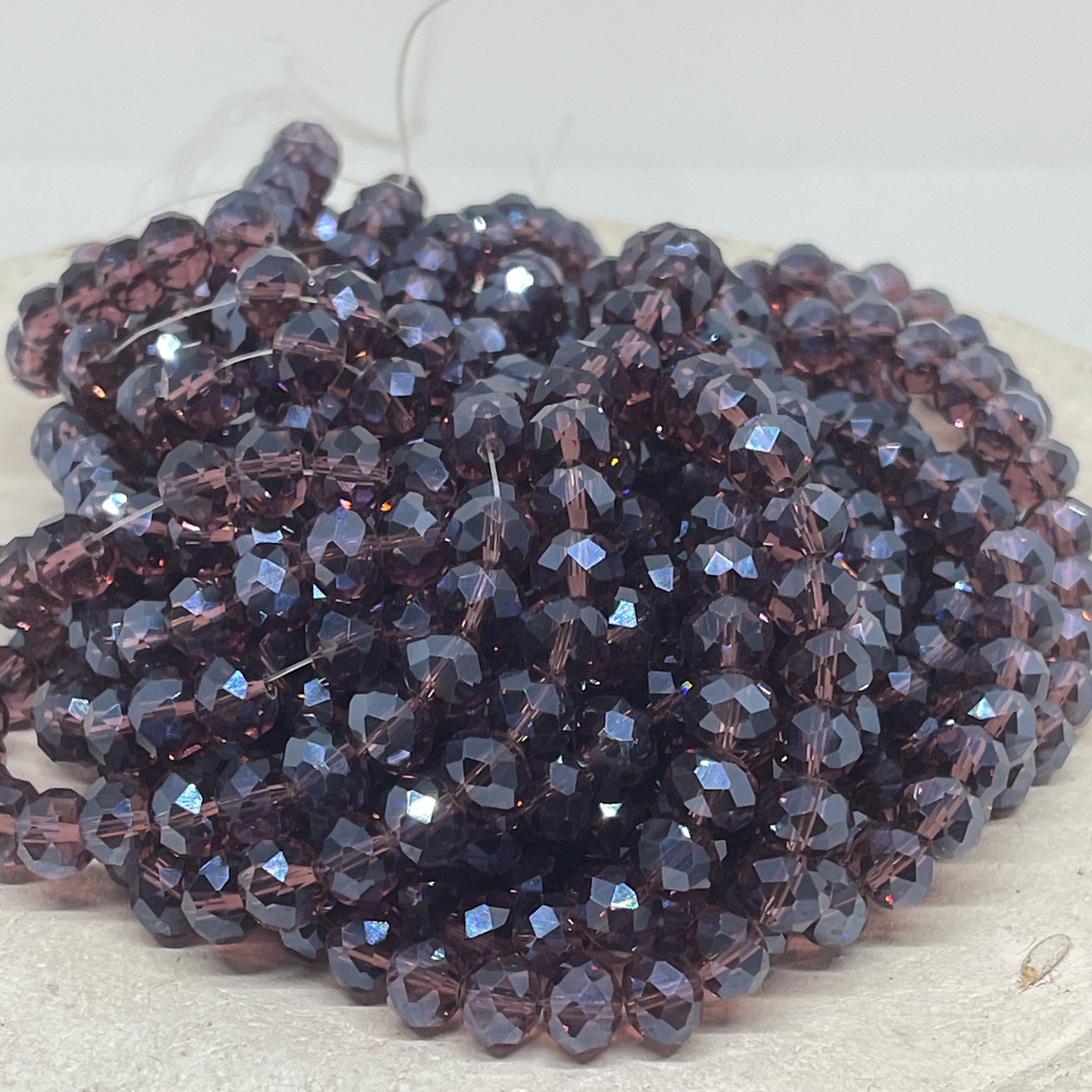 Kristallperlen 8mm Glasschliffperlen 66 St. - Dunkelviolet