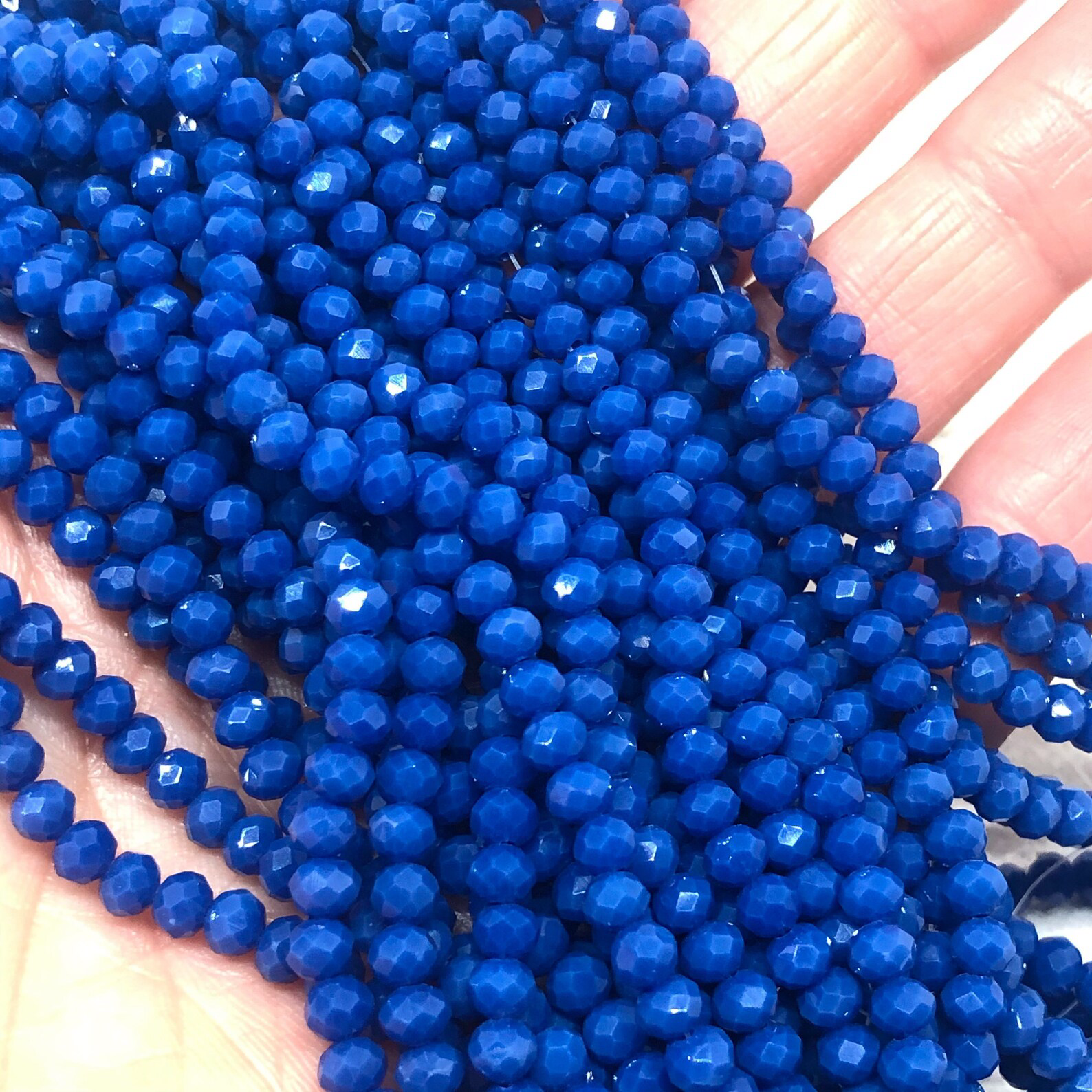 Kristallperlen 4mm Glasschliffperlen - Blau