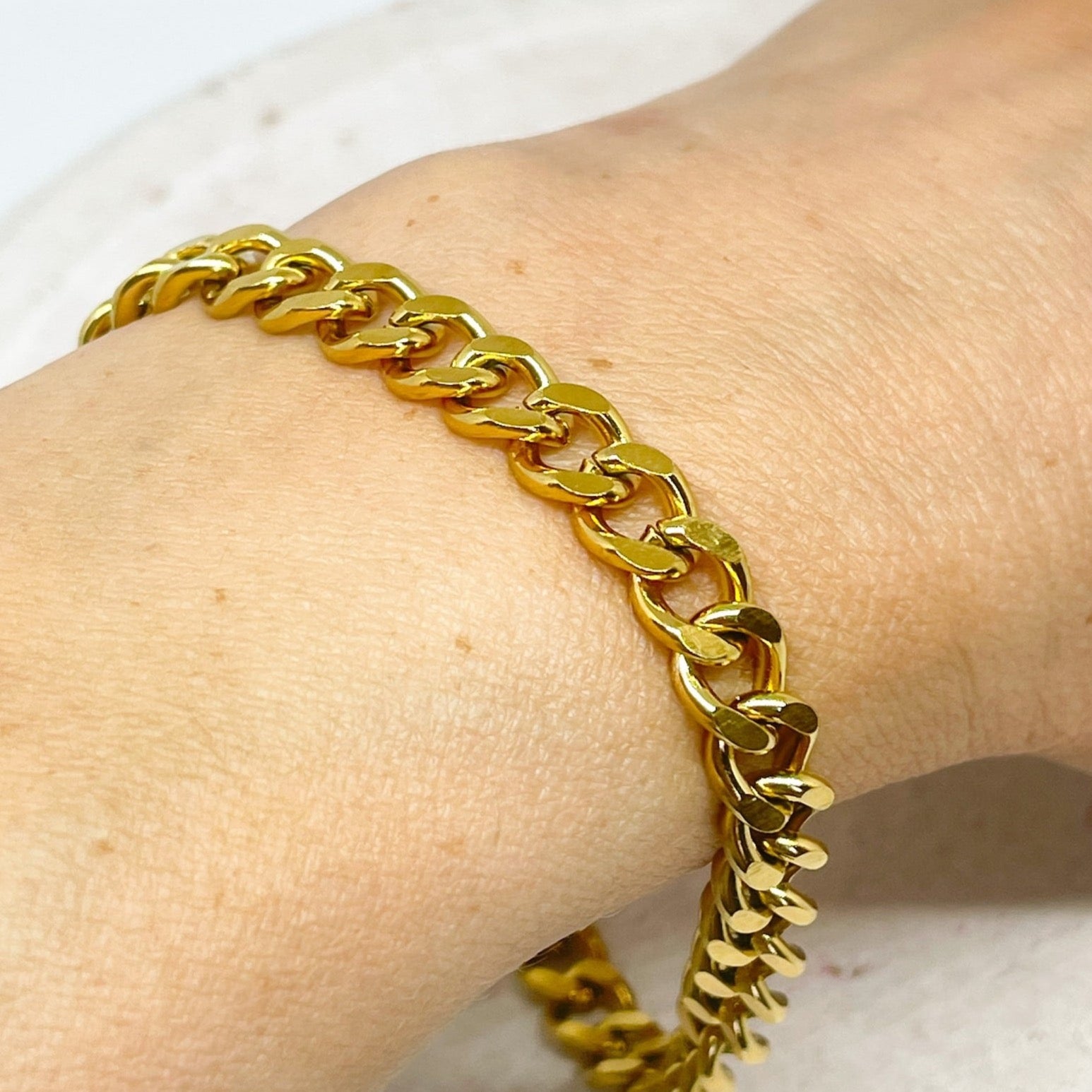 Panzerkette aus Edelstahl 10mm x 8mm x 2mm Goldfarben 1m