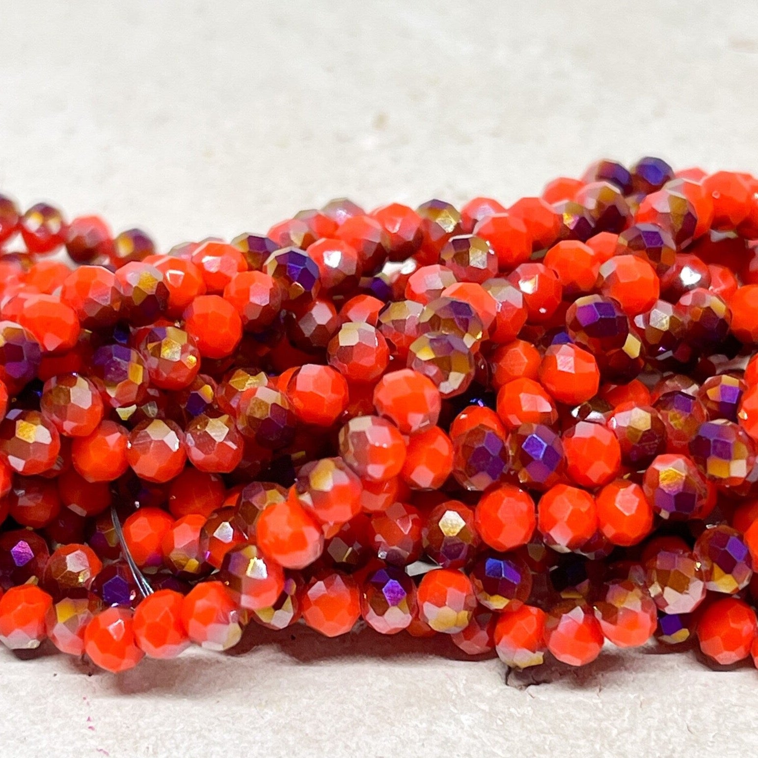 Glasschliffperlen - Opak Rot ab