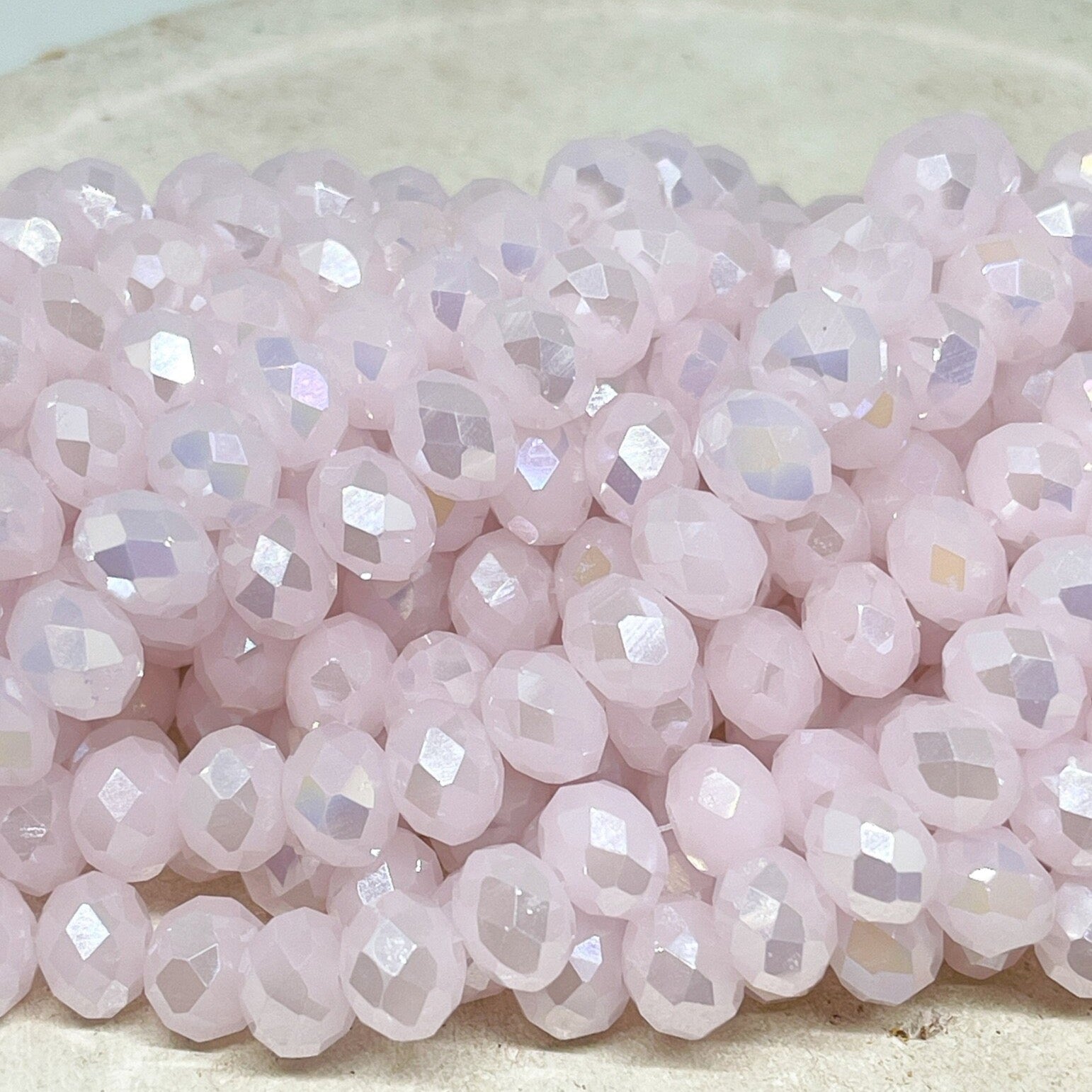 Glasschliffperlen - Rosa Opak 10mm