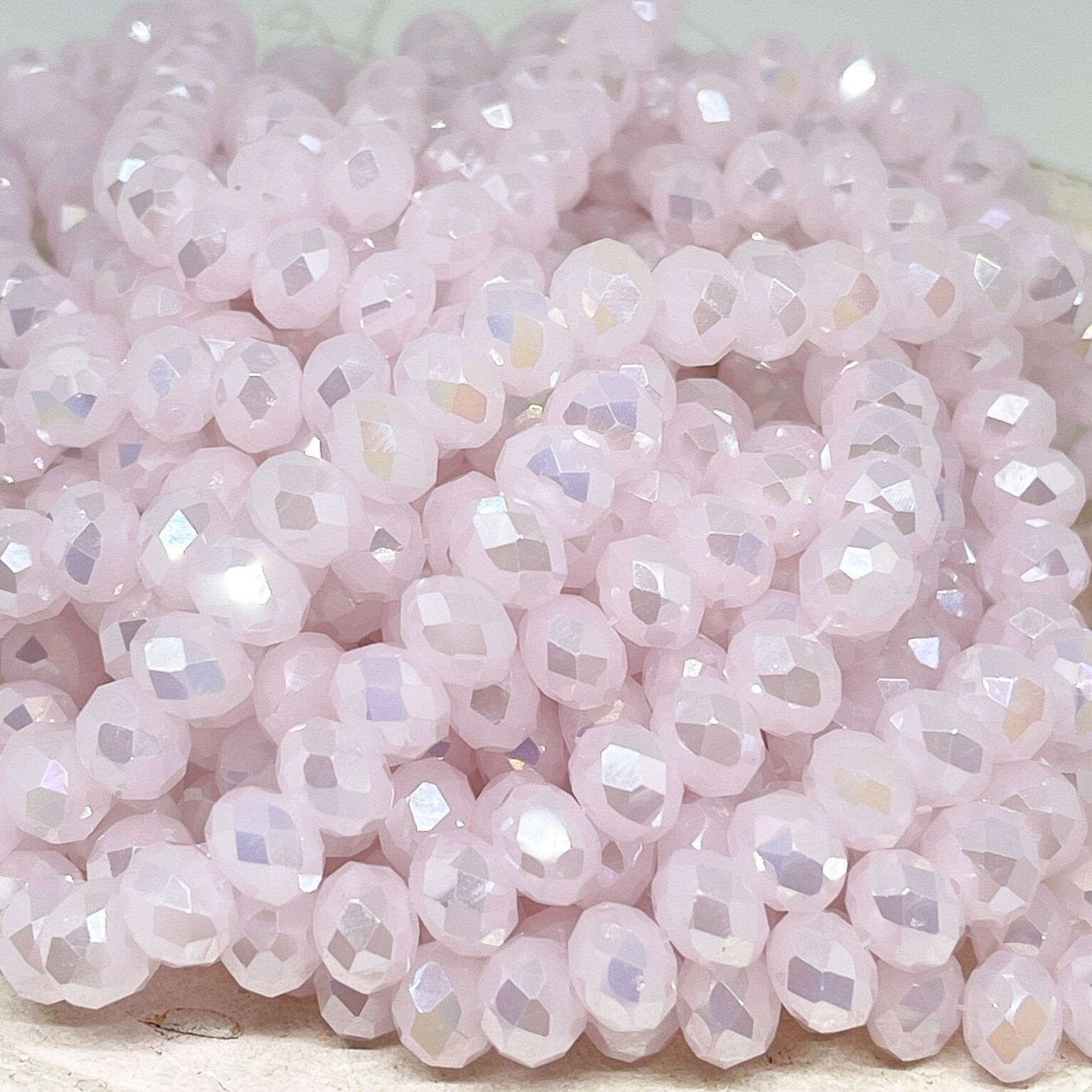 Glasschliffperlen - Rosa Opak 10mm