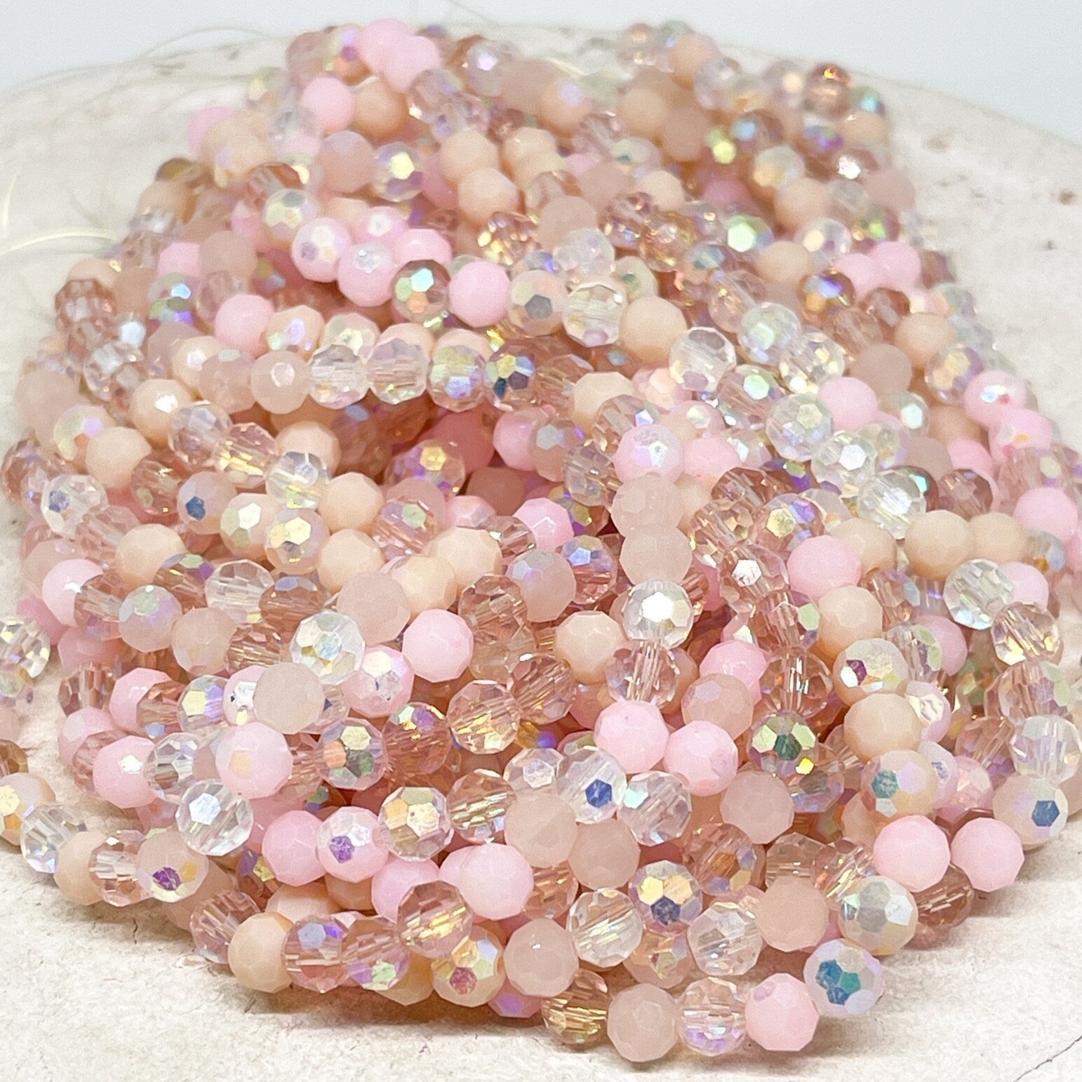 Kristallperlen 6mm Rosa, Weiß, Beige