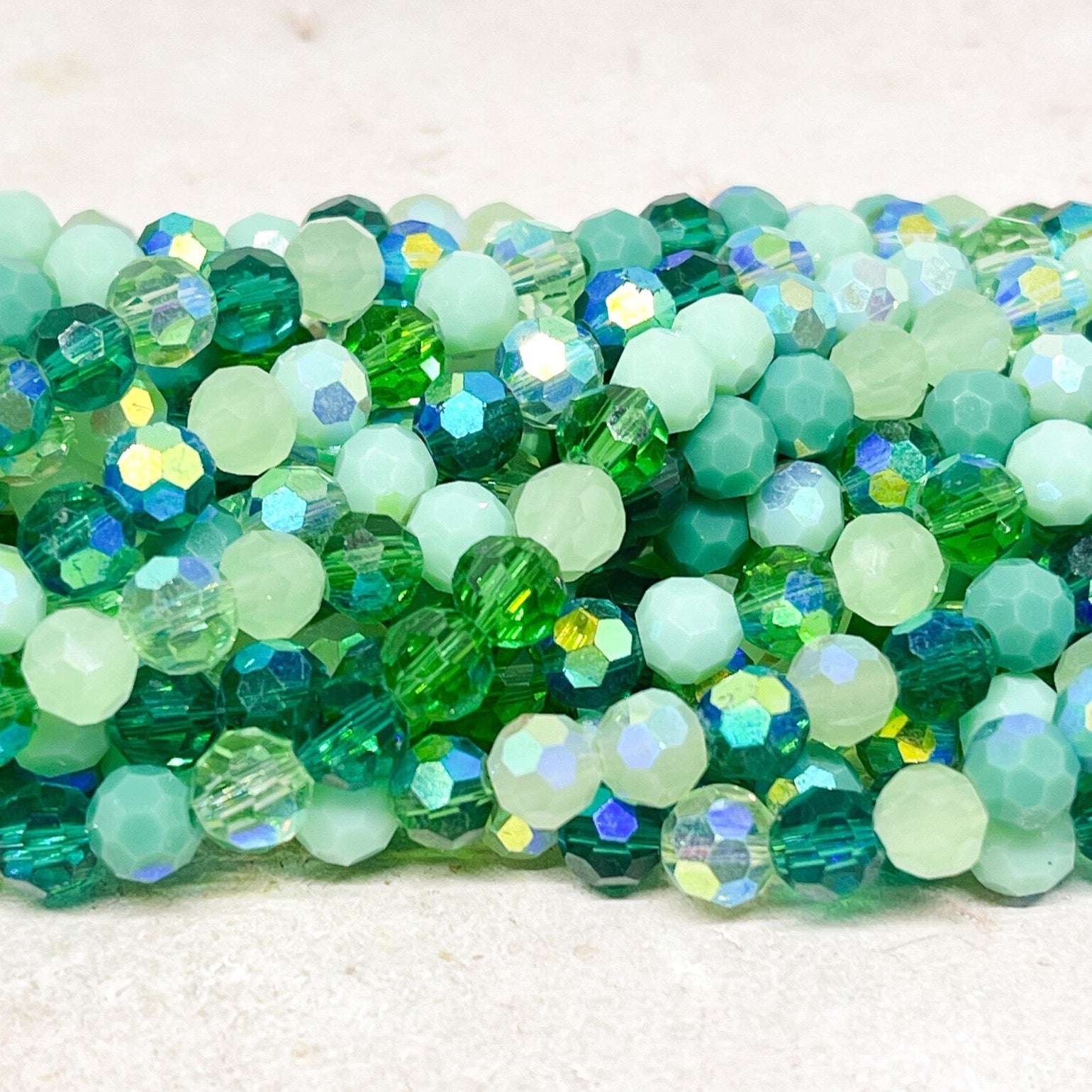 Kristallperlen 6mm Grün