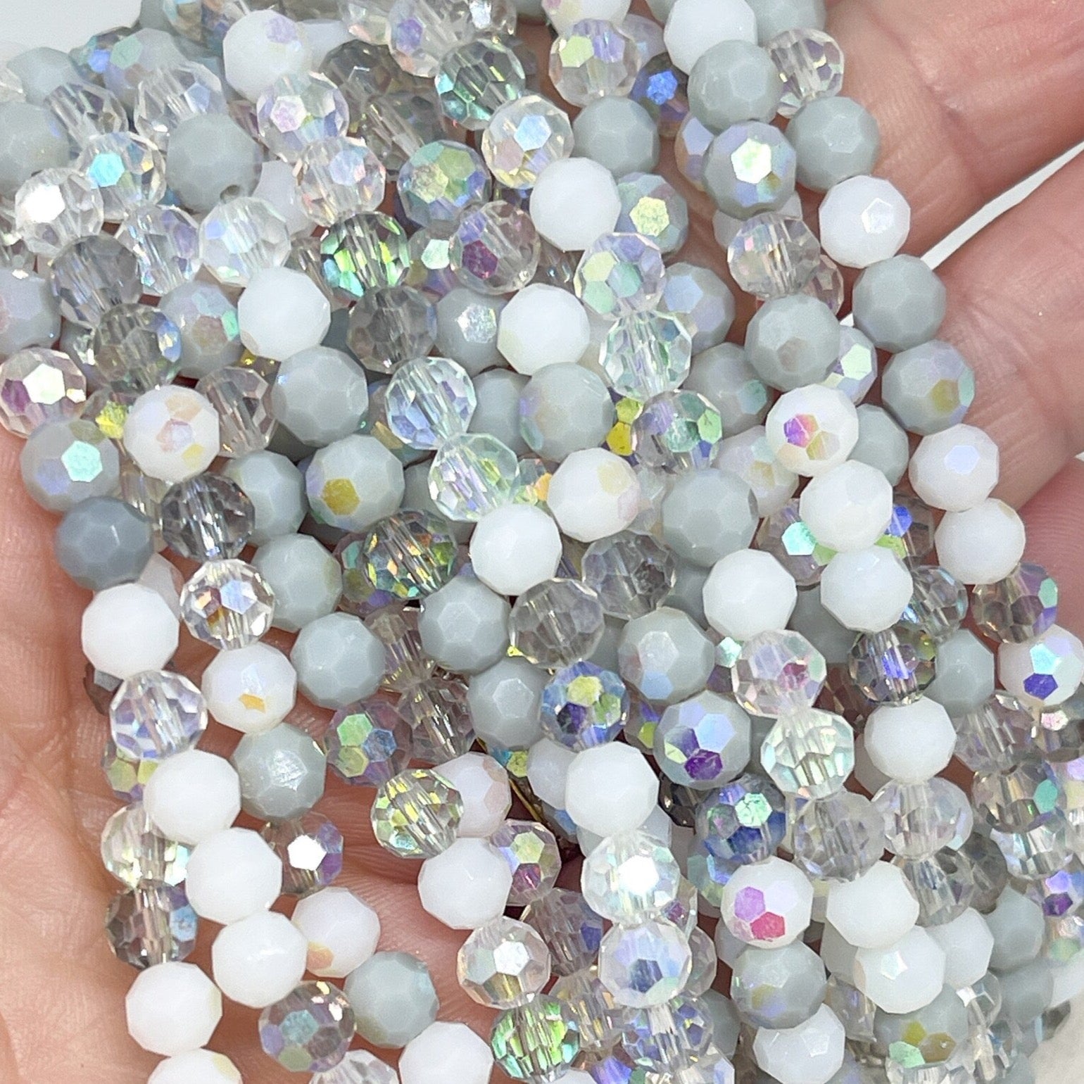 Kristallperlen 6mm Grau Weiß