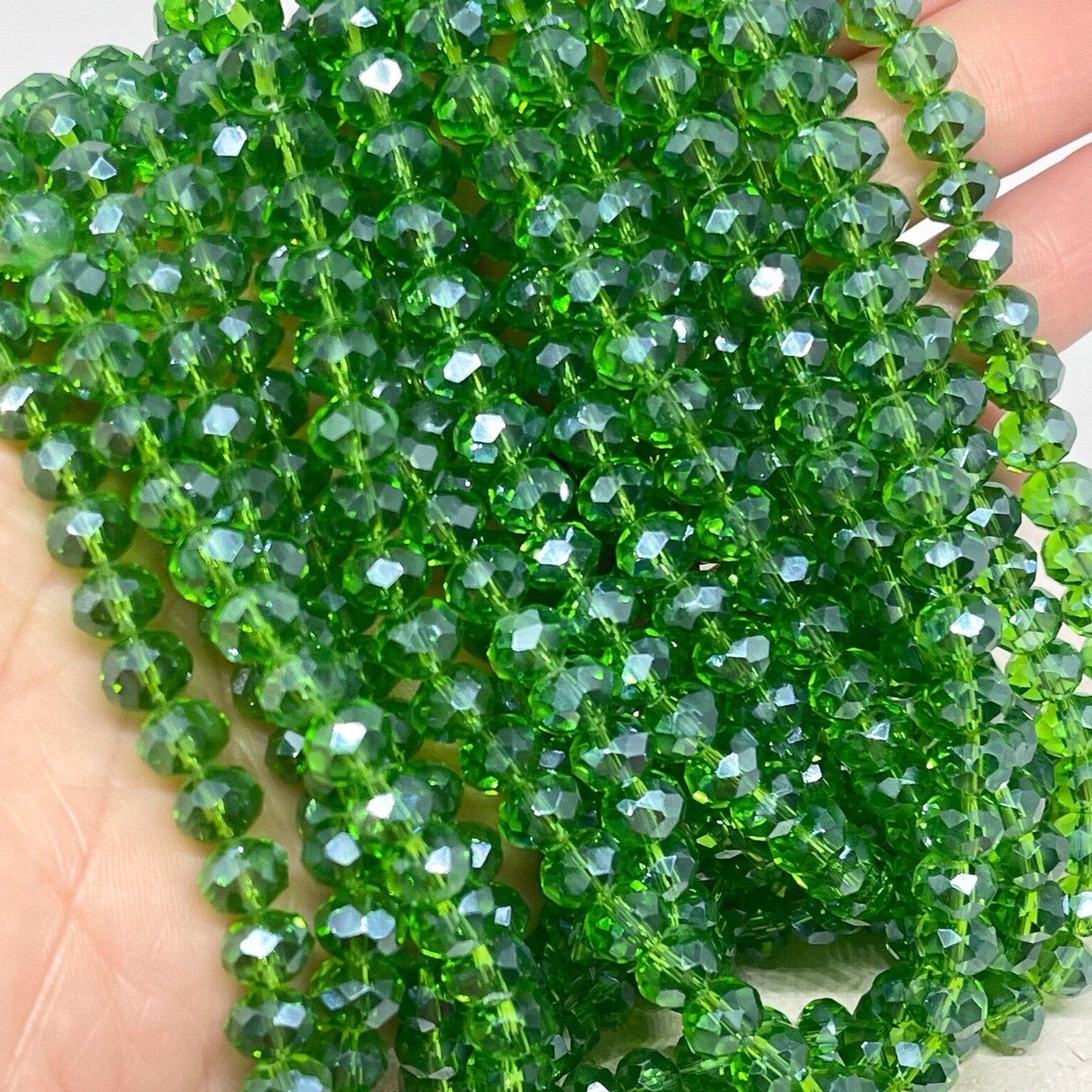 Kristallperlen 8mm 65 St. Glasschliffperlen - Grün