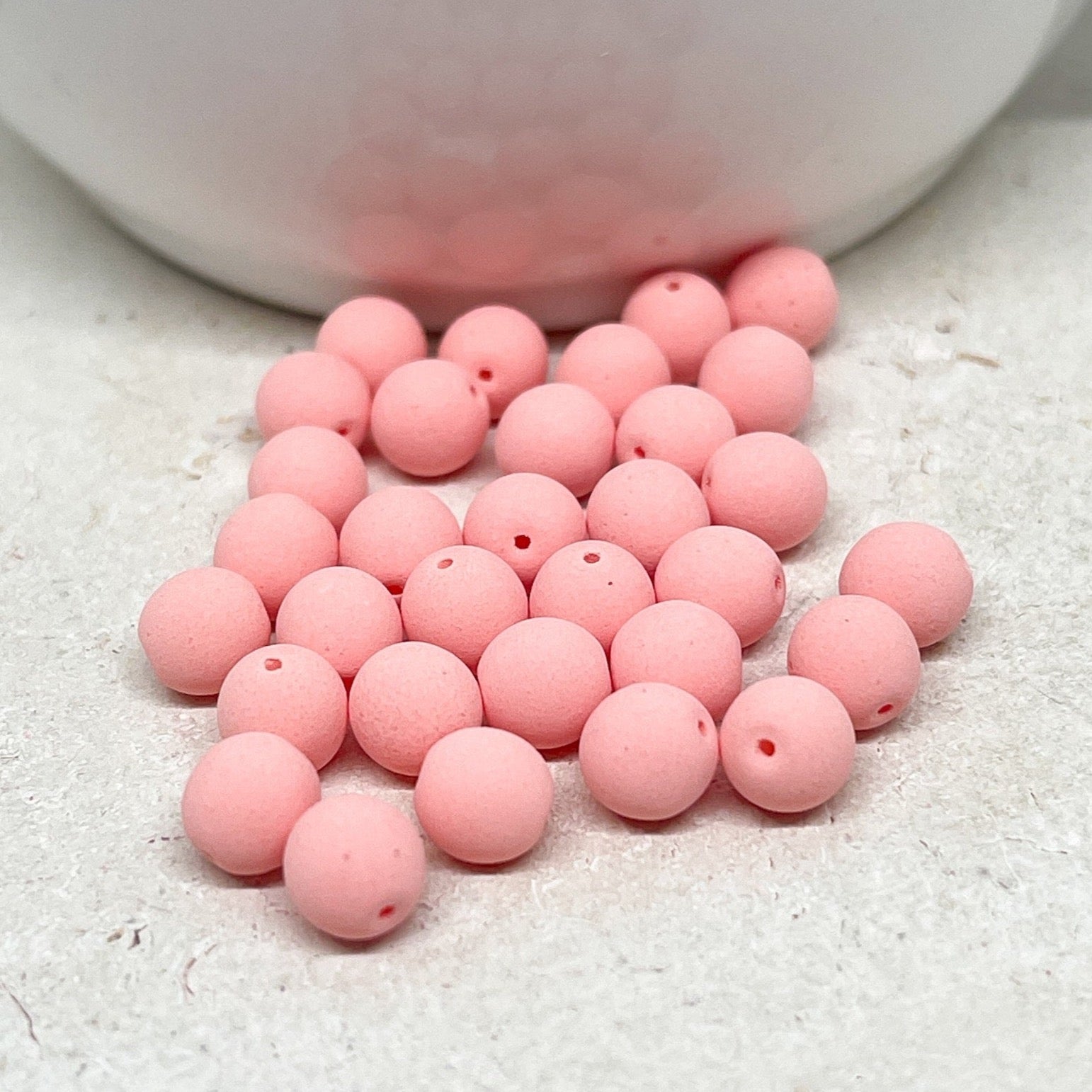 Böhmische Glasperlen in Coral