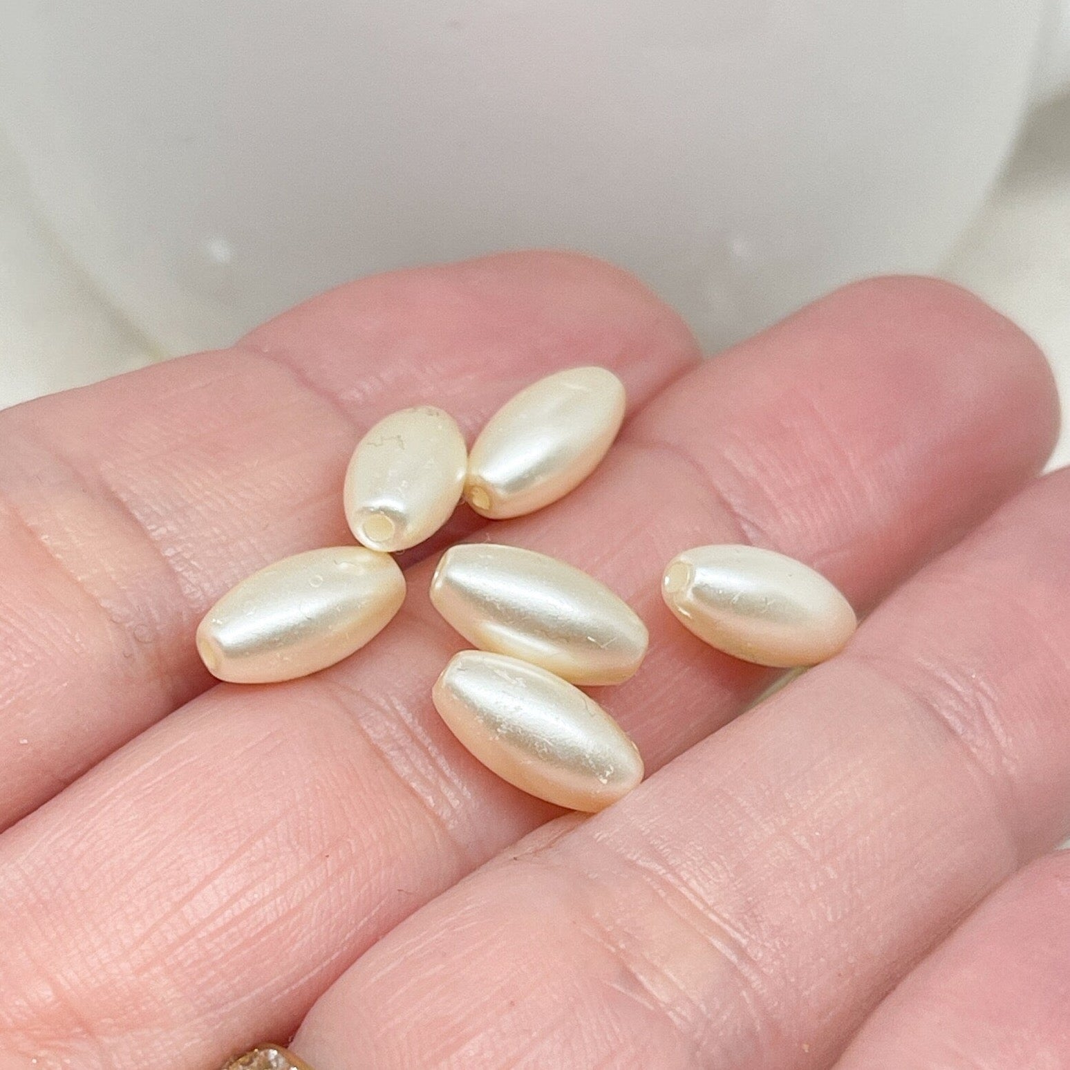 Acrylperlen Oval 50 St. 11,5mm x 6mm - Creme Weiß