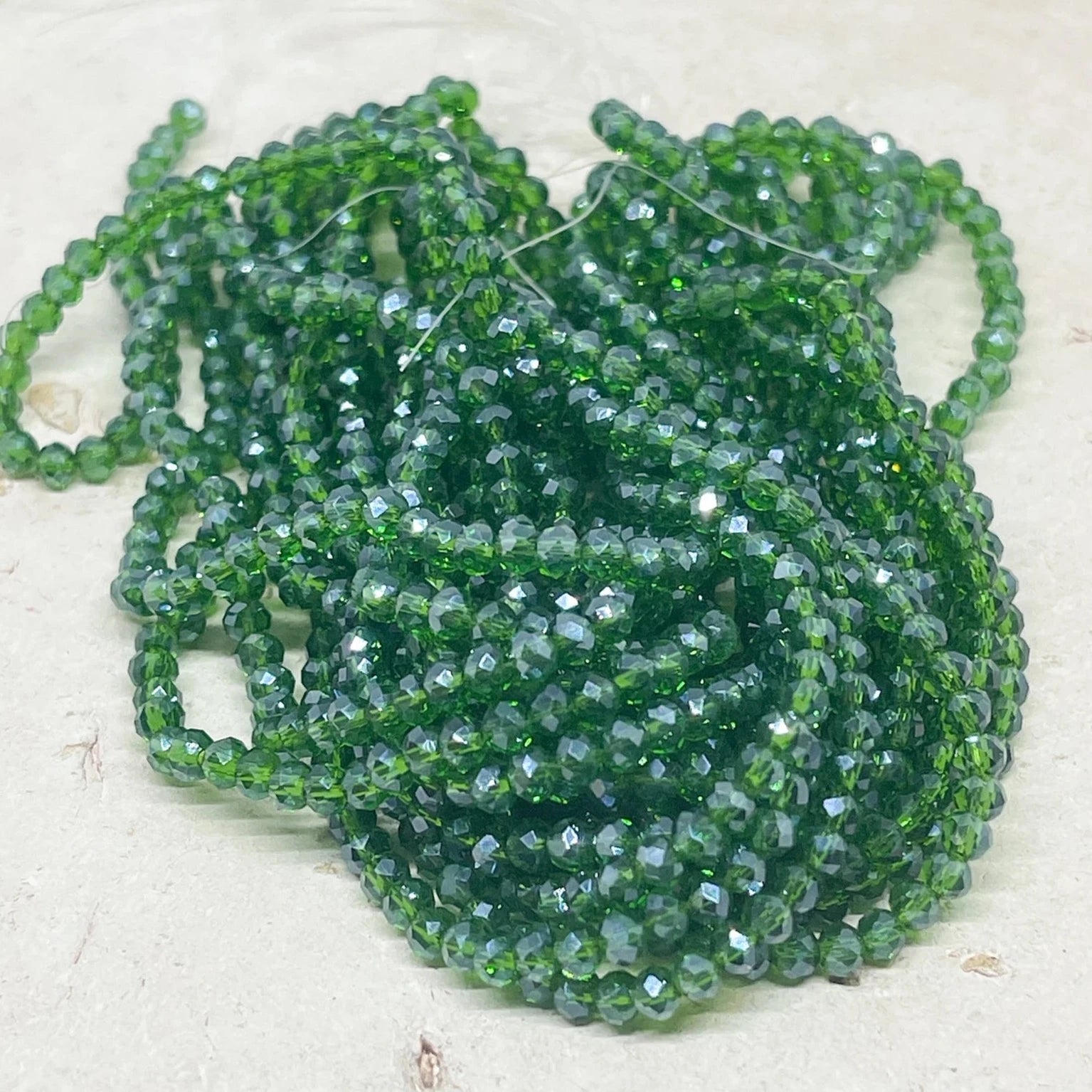 Kristallperlen 3mm, Glasschliffperlen Hellgrün AB