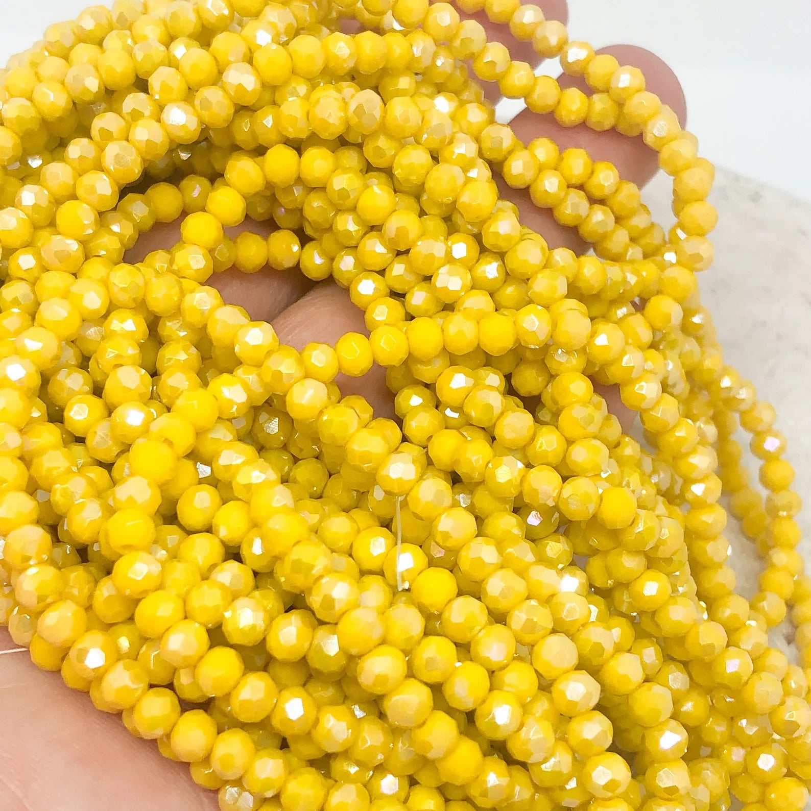 Kristallperlen 4mm Gelb