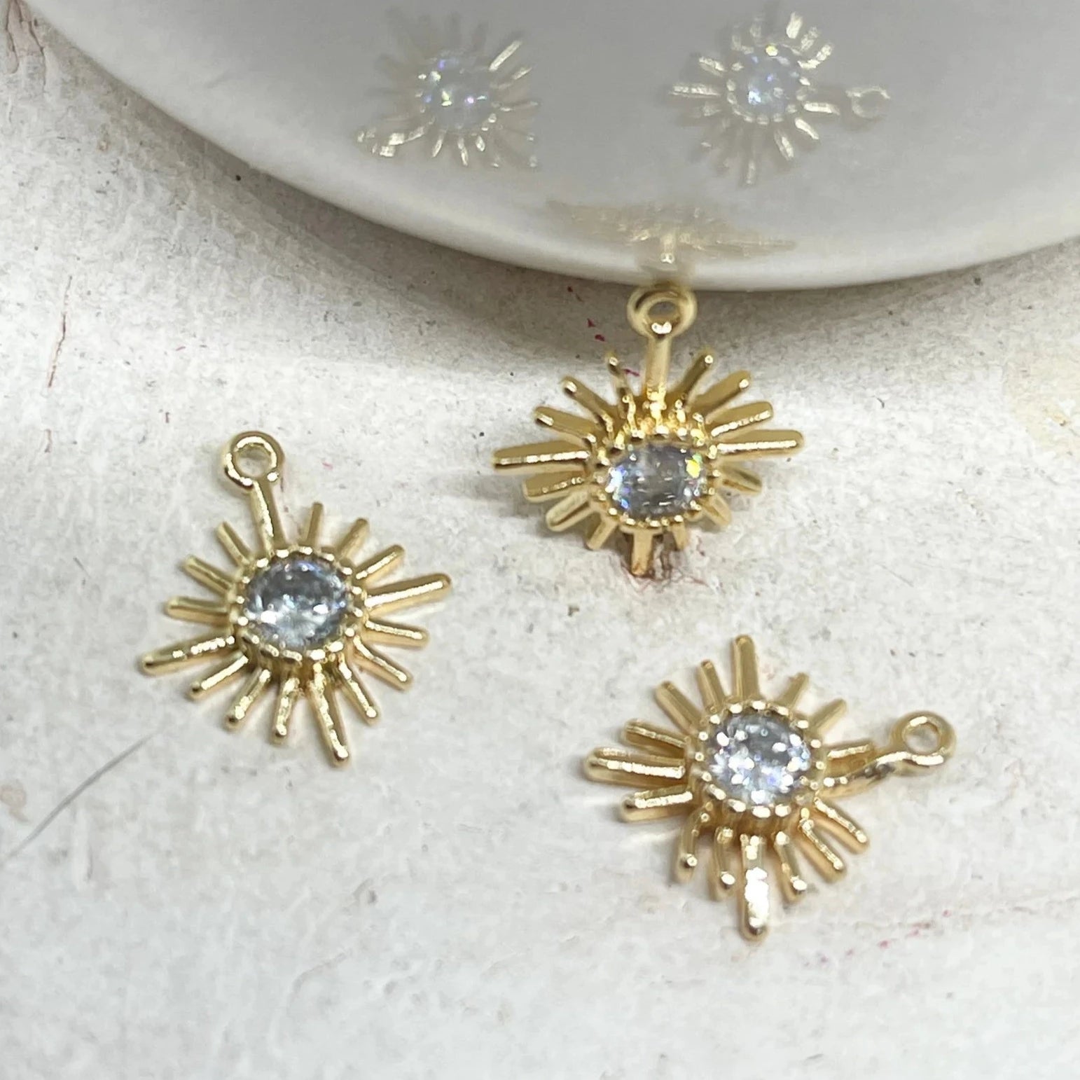 Anhänger Blume mit Zirkonia aus Messing 2 St.