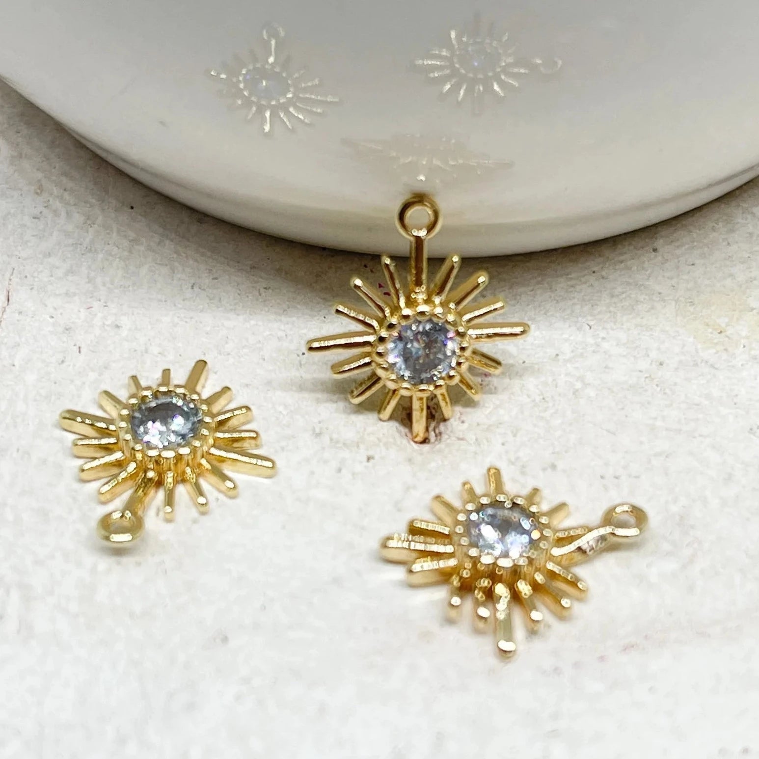 Anhänger Blume mit Zirkonia aus Messing 2 St.