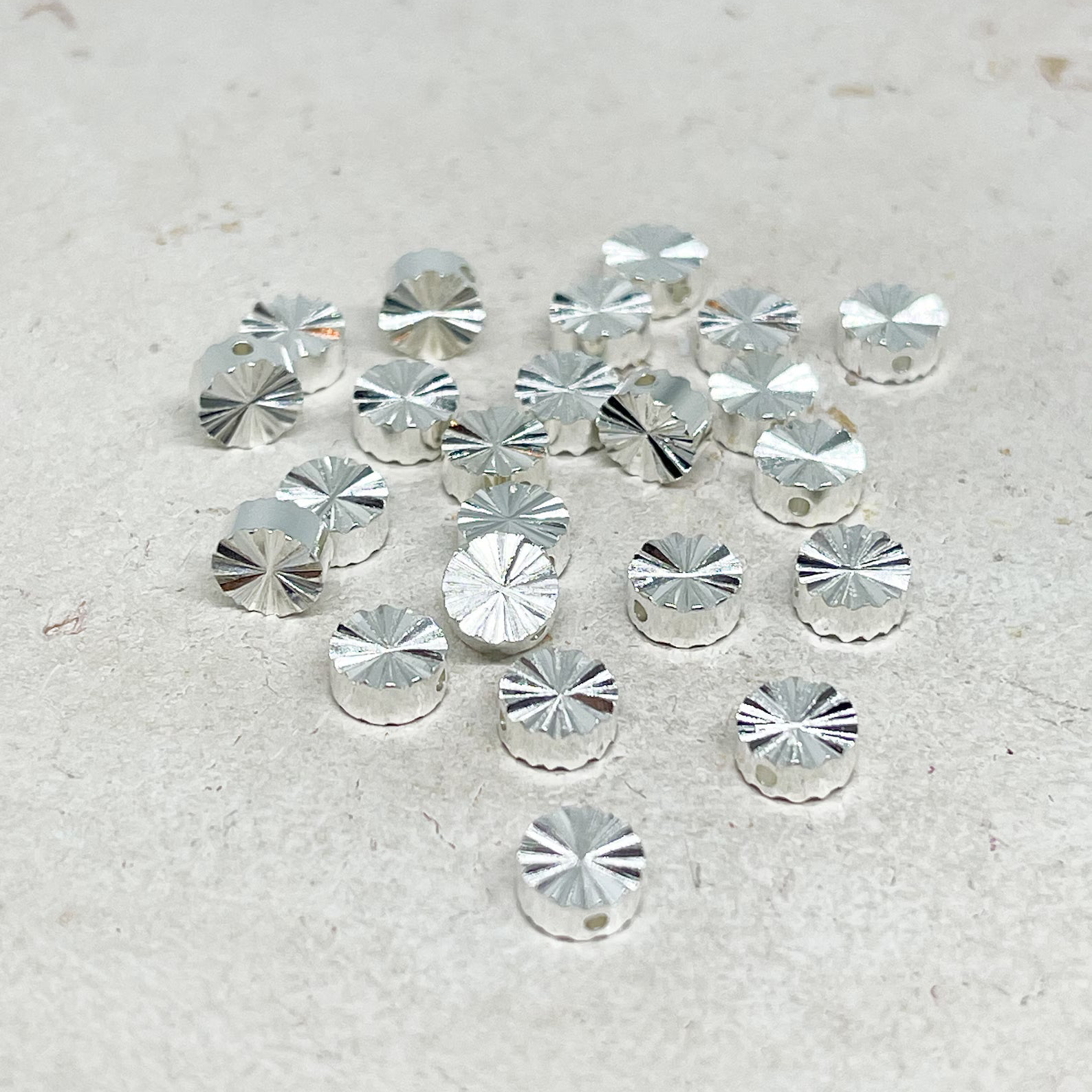 5 St. Messing Perlen Rund