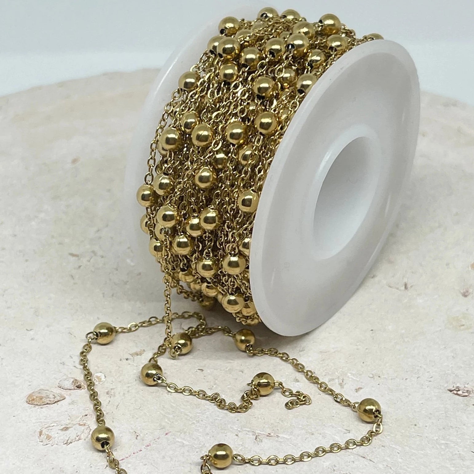 Kette mit Kugel Edelstahl Wasserfest 2mm x 1,5mm x 0,2mm Goldfarben