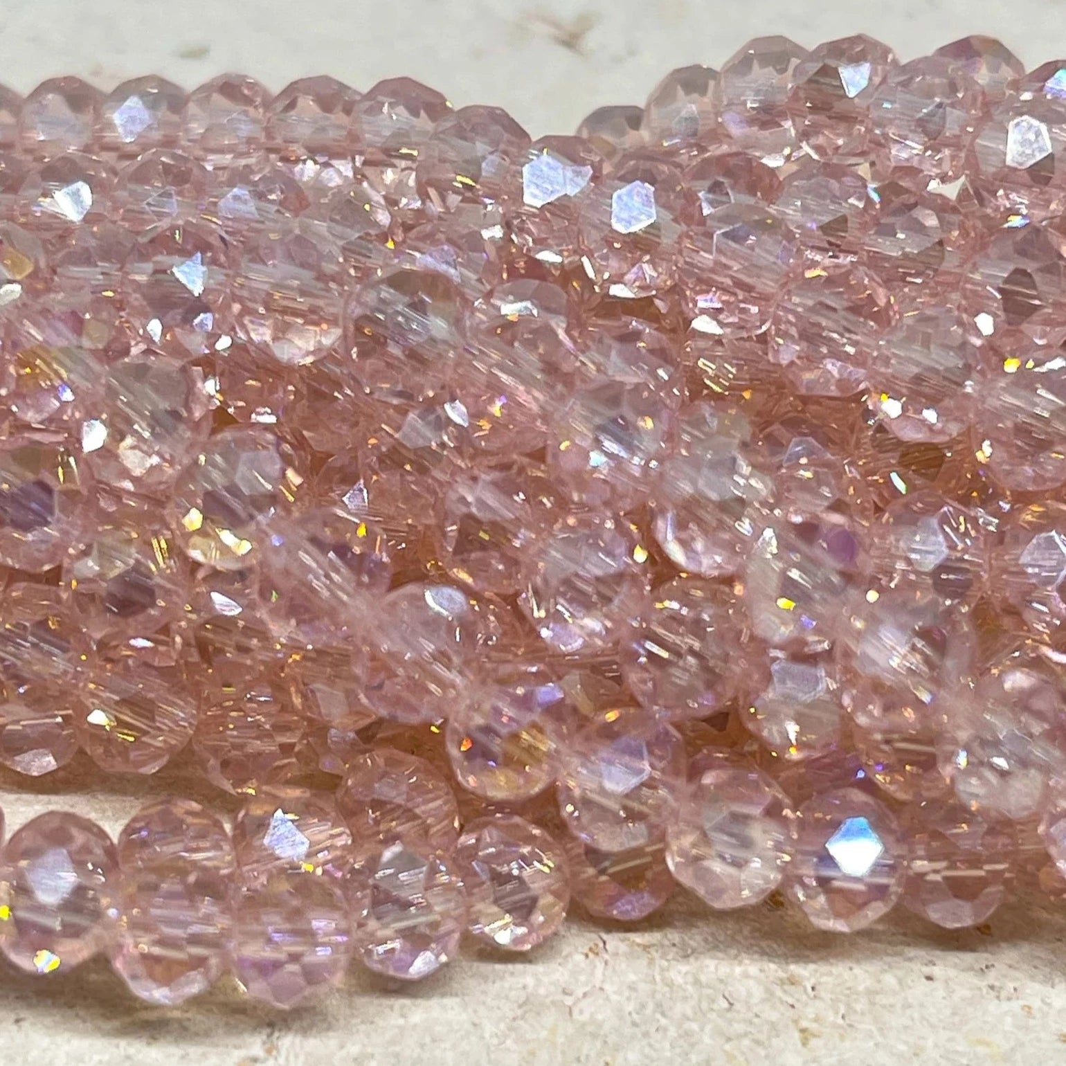 Kristallperlen 8mm Glasschliffperlen 66 St. - Hellrosa