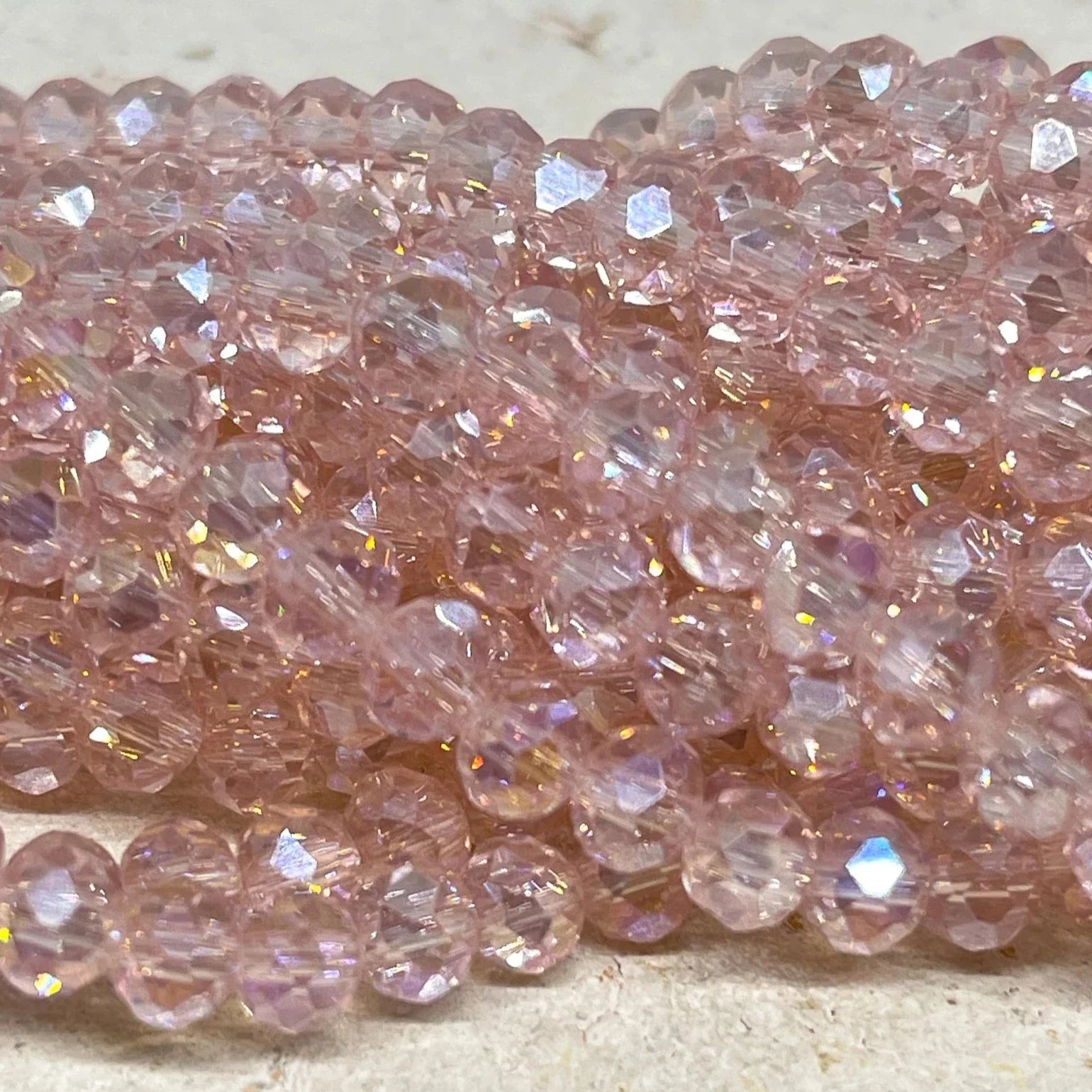 Glasschliffperlen - Hellrosa 6mm