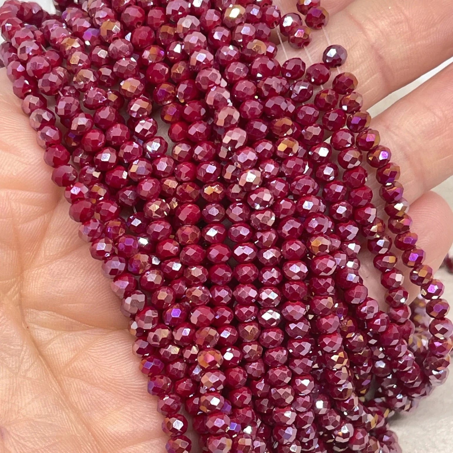 Glasschliffperlen - Opaq Rot AB