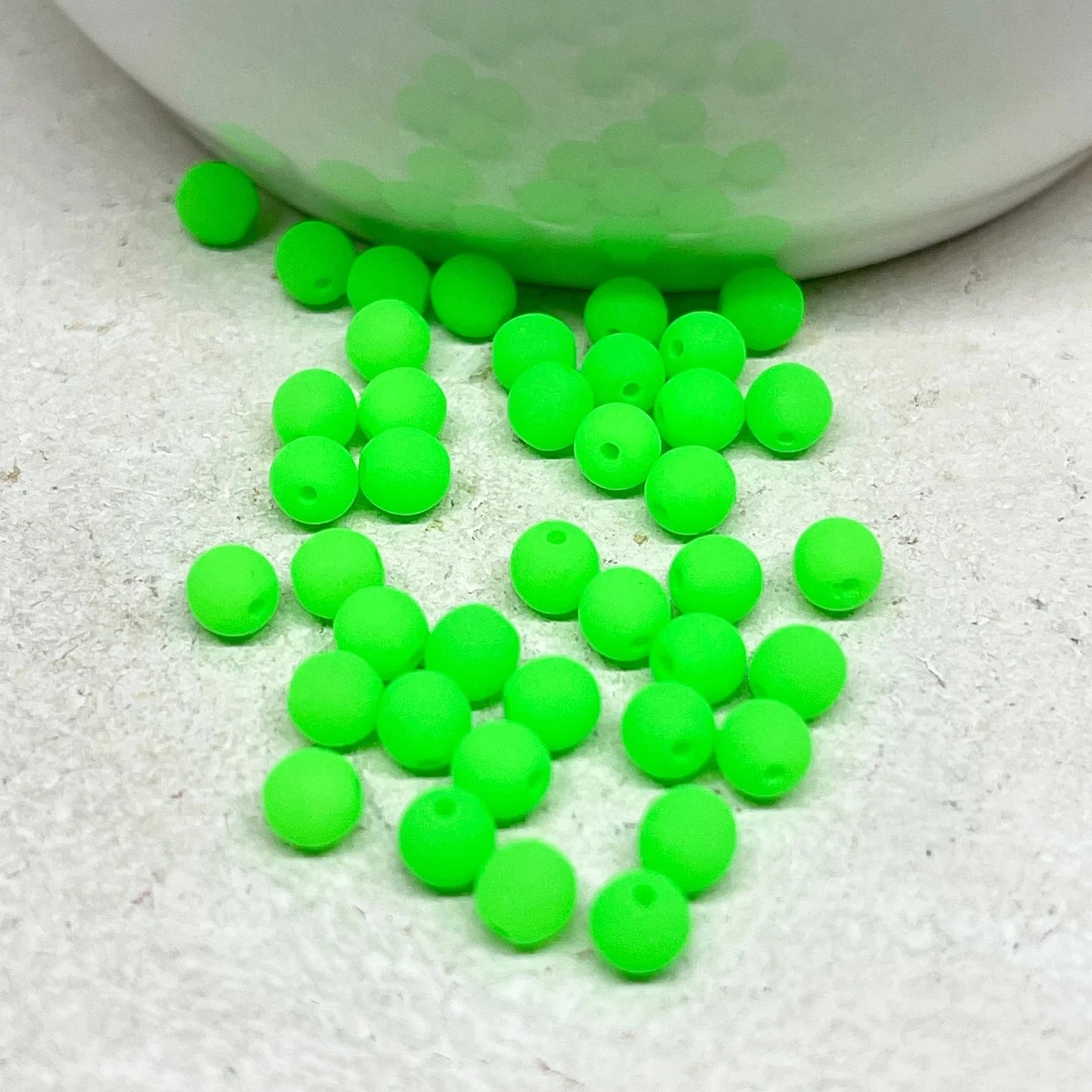 Böhmische Glasschliffperlen 4mm Neon Grün 100 St.