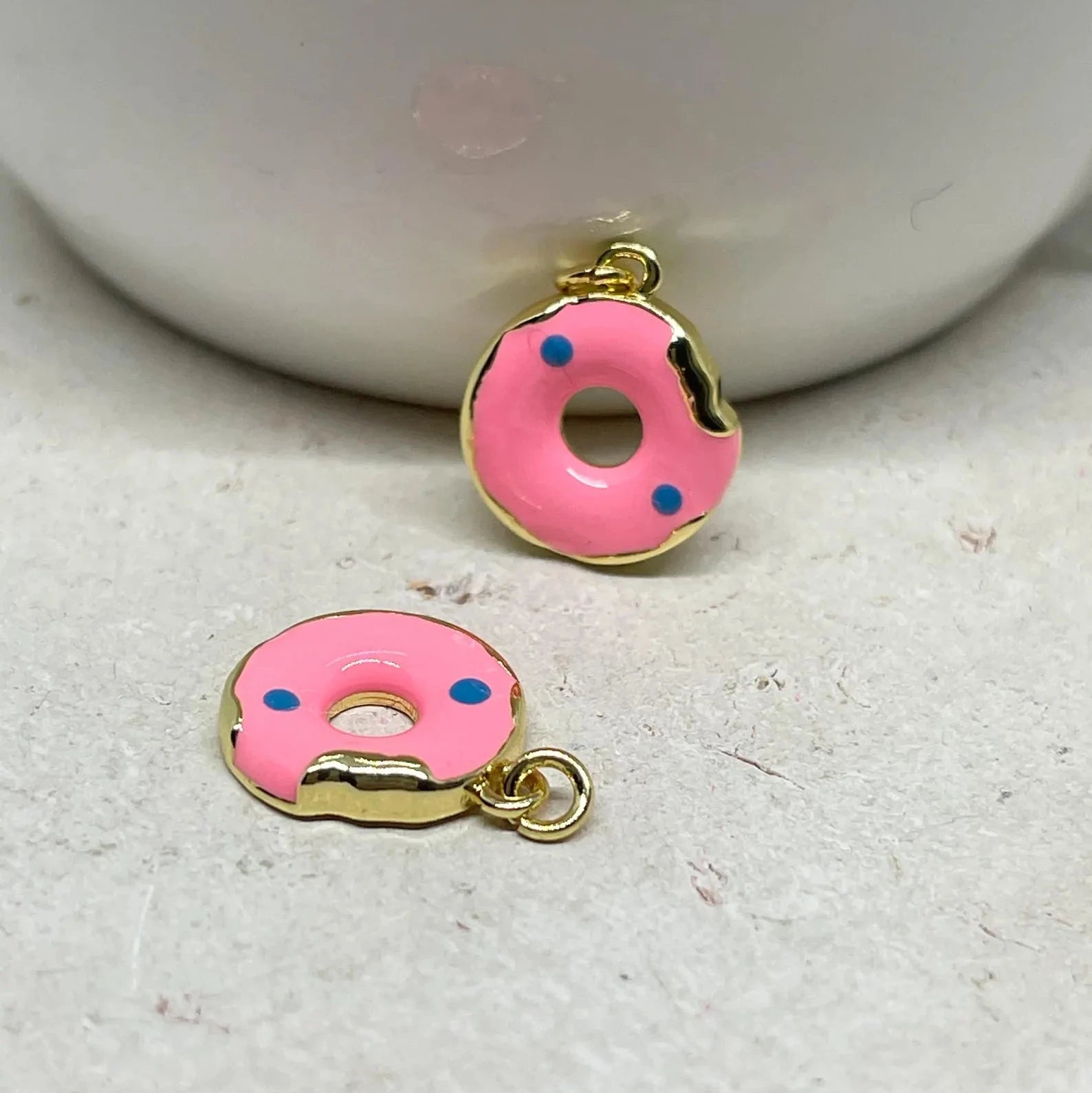 2 St. Anhänger Donut Rosa