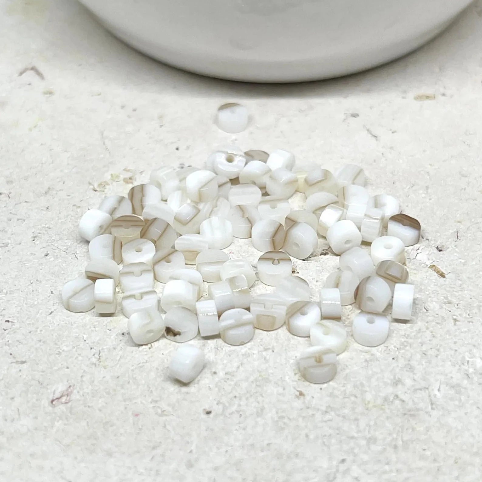 Muschelperlen Disc 4mm x 2mm