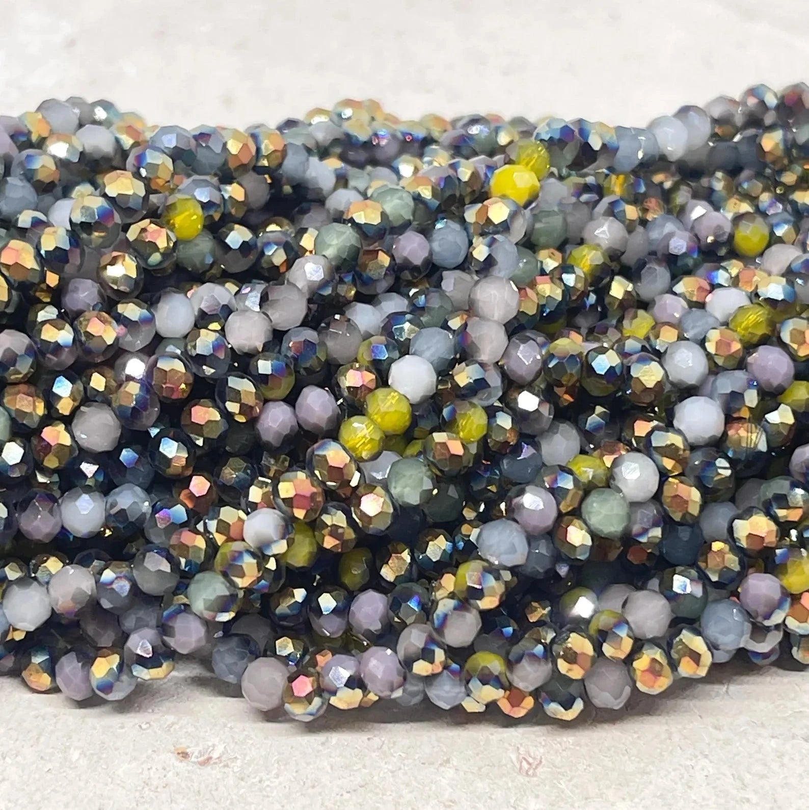 Glasperlen 4mm, Glasschliffperlen Multicolor