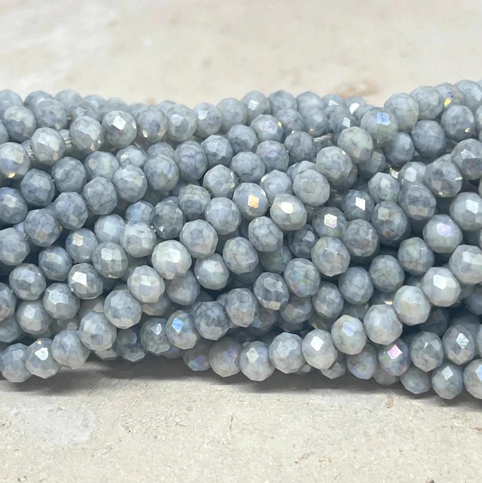 Glasperlen 4mm - Grau Opak