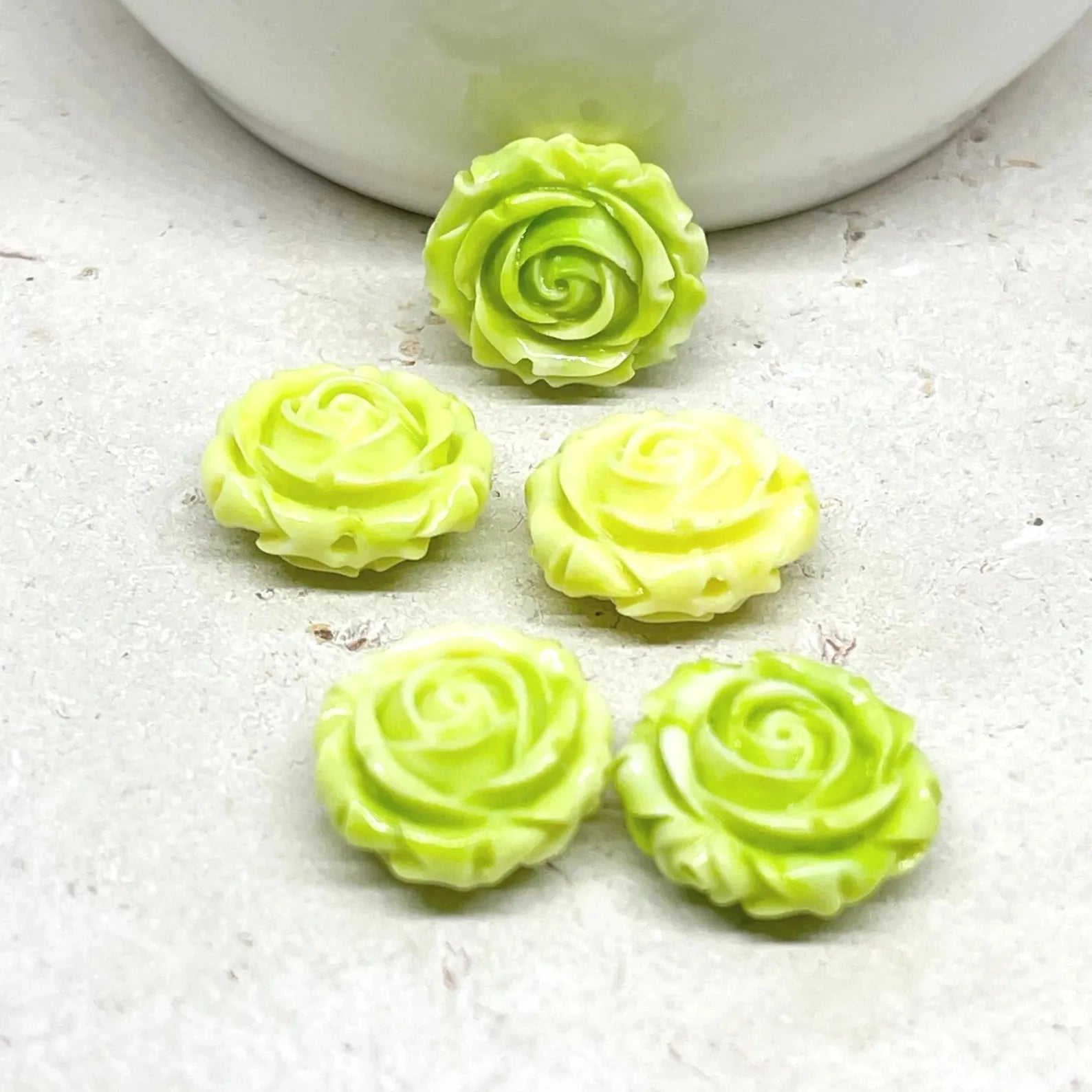 5 St. Resin Blümchen, Pastel Blumen Perlen