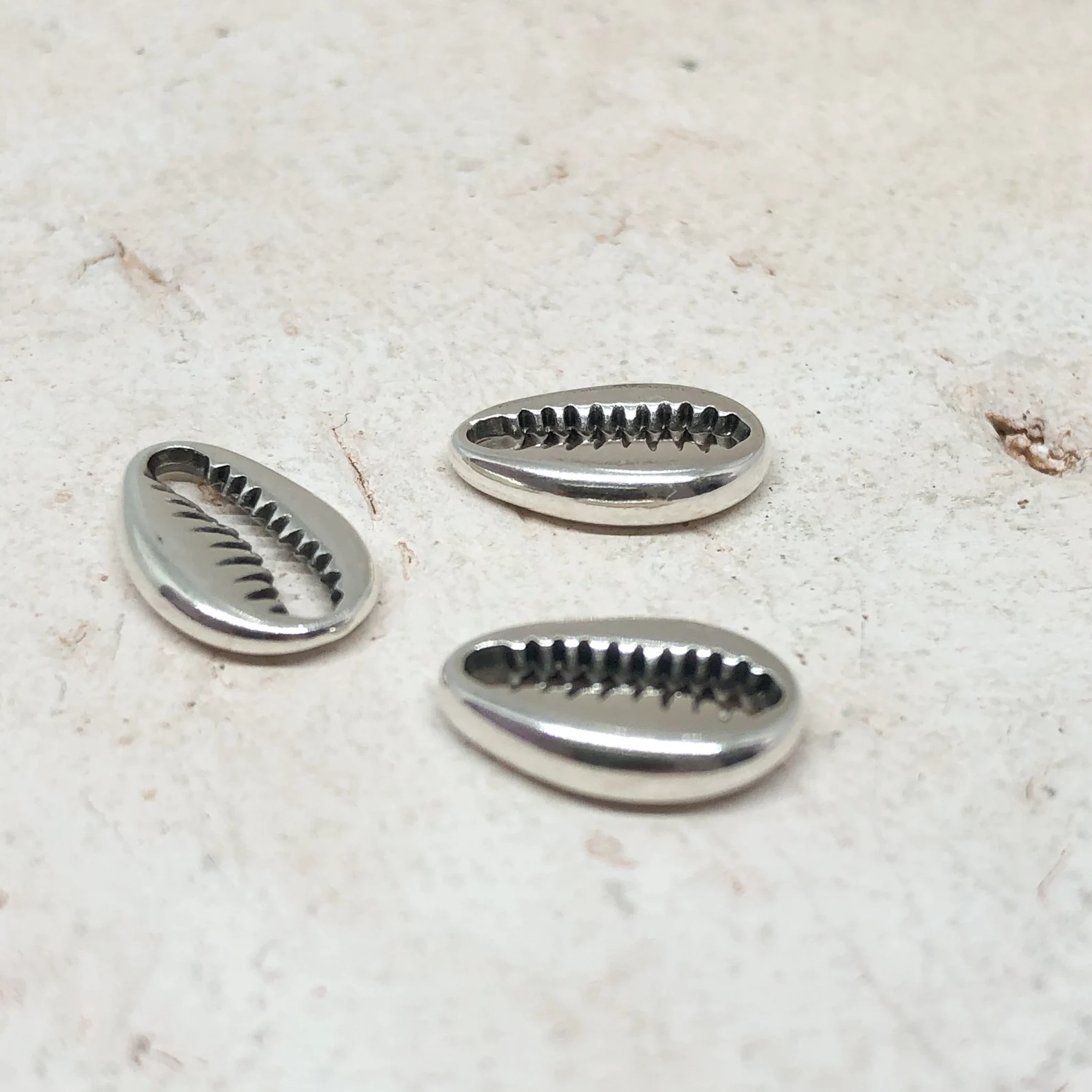 Muschel Verbinder DQ Metall 3 St., Muschel Charm