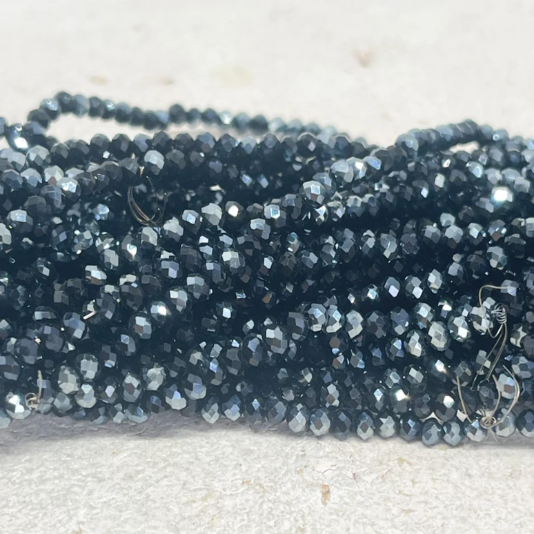 Glasschliffperlen schwarz