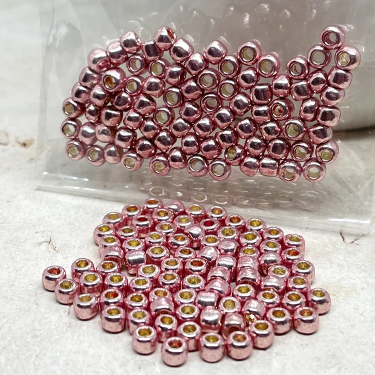 TOHO Perlen Rocaille 6/0 4mm 10 Gramm Rosa