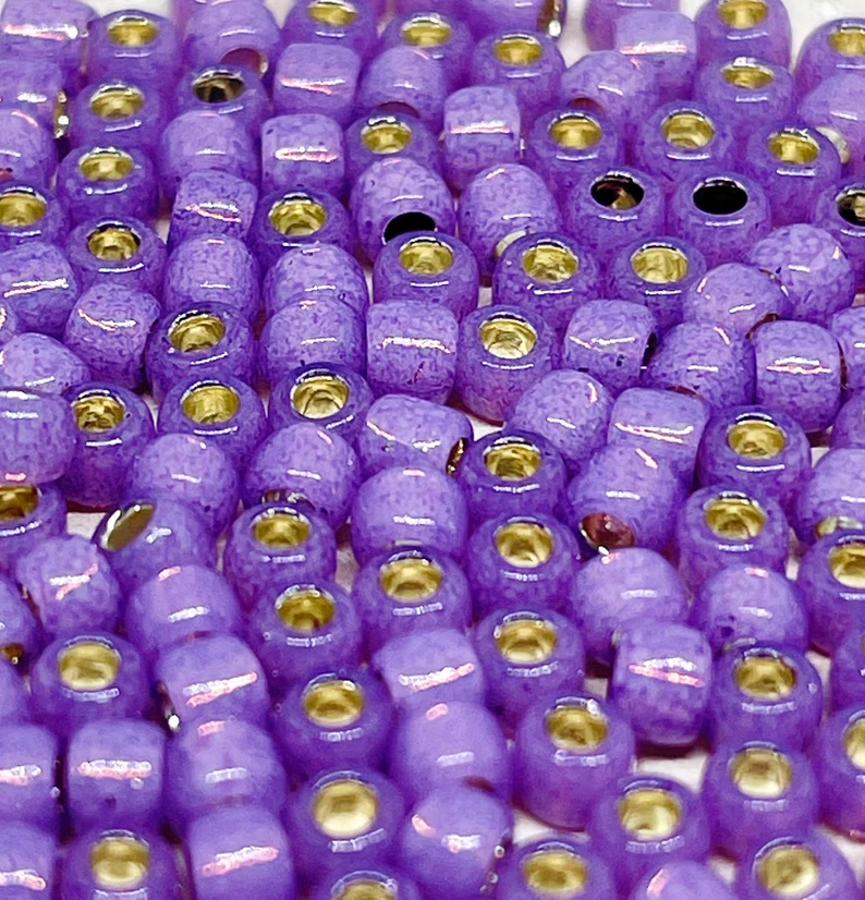 TOHO Perlen Rocaille 4mm 10g Milky Amethyst Nr. 2108