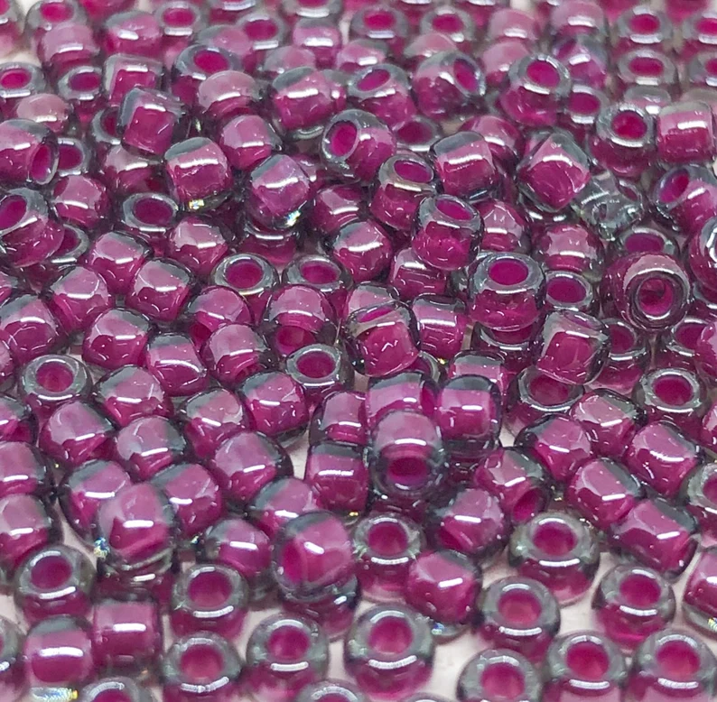 TOHO Perlen Rocaille 10 Gramm Lila Nr. 1076