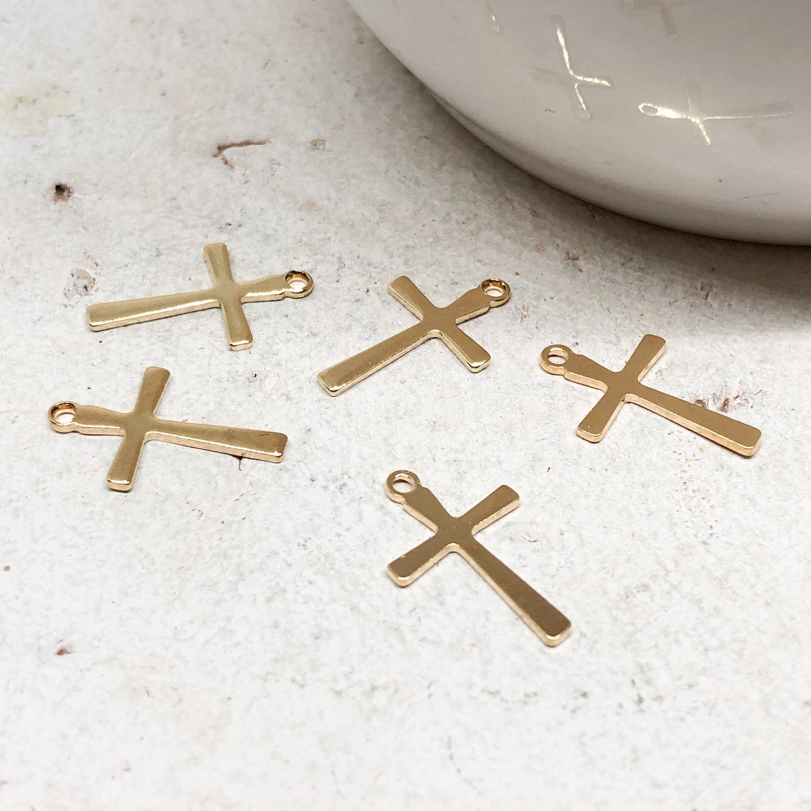 Kreuz Anhänger aus Edelstahl 5 St. vergoldet