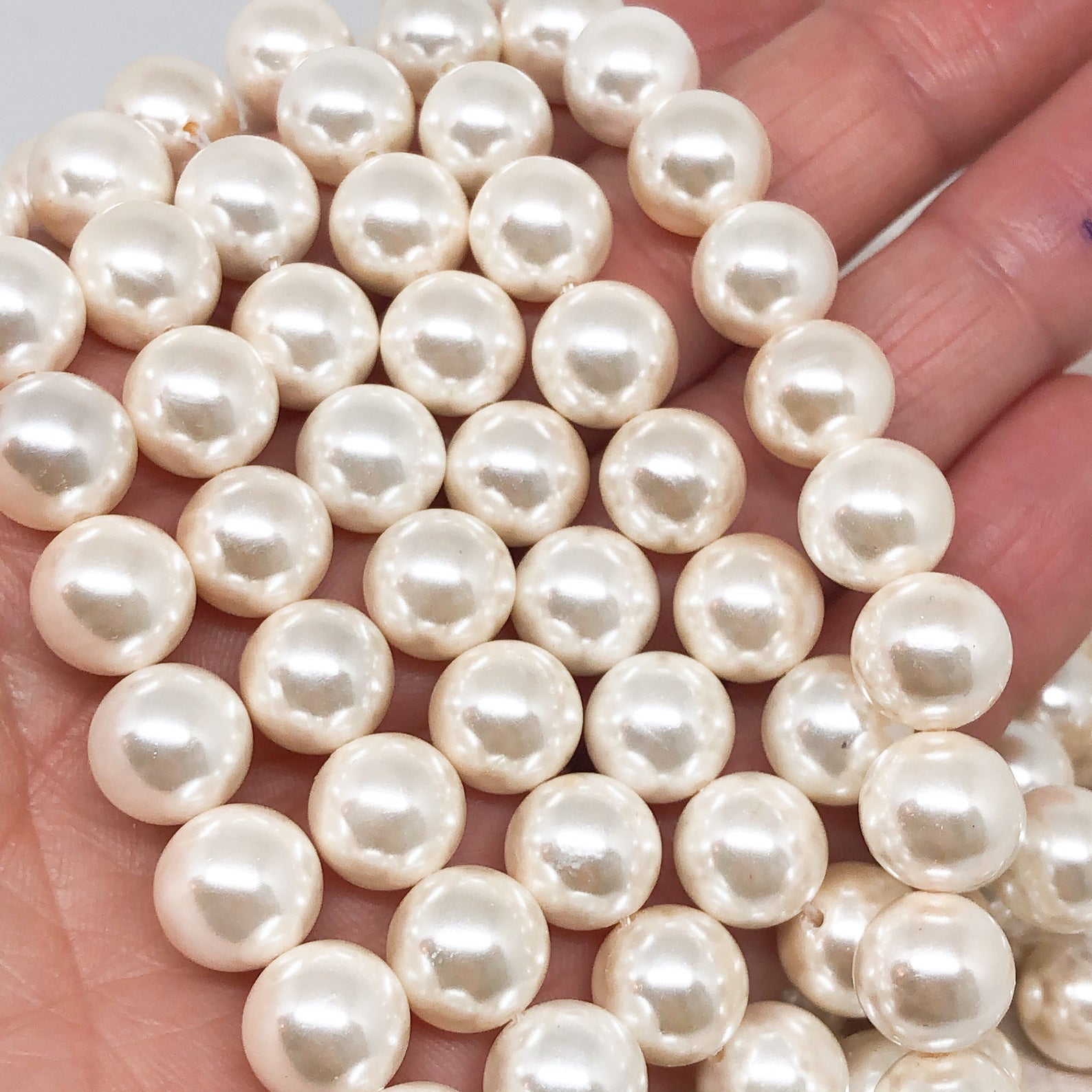 Muschelkern Perlen 10mm