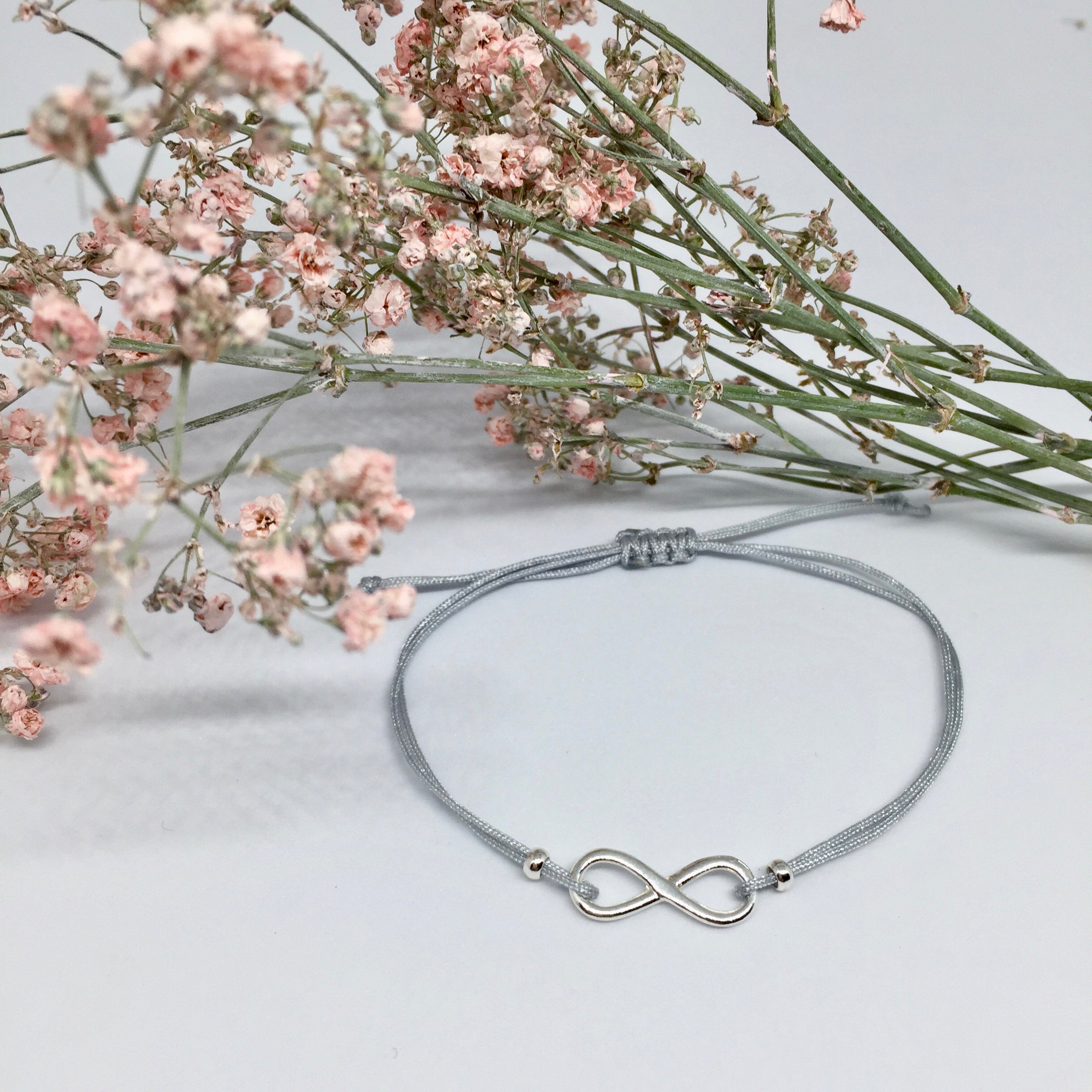 Armband mit Unendlichkeitzeichen aus 925 Sterling Silber