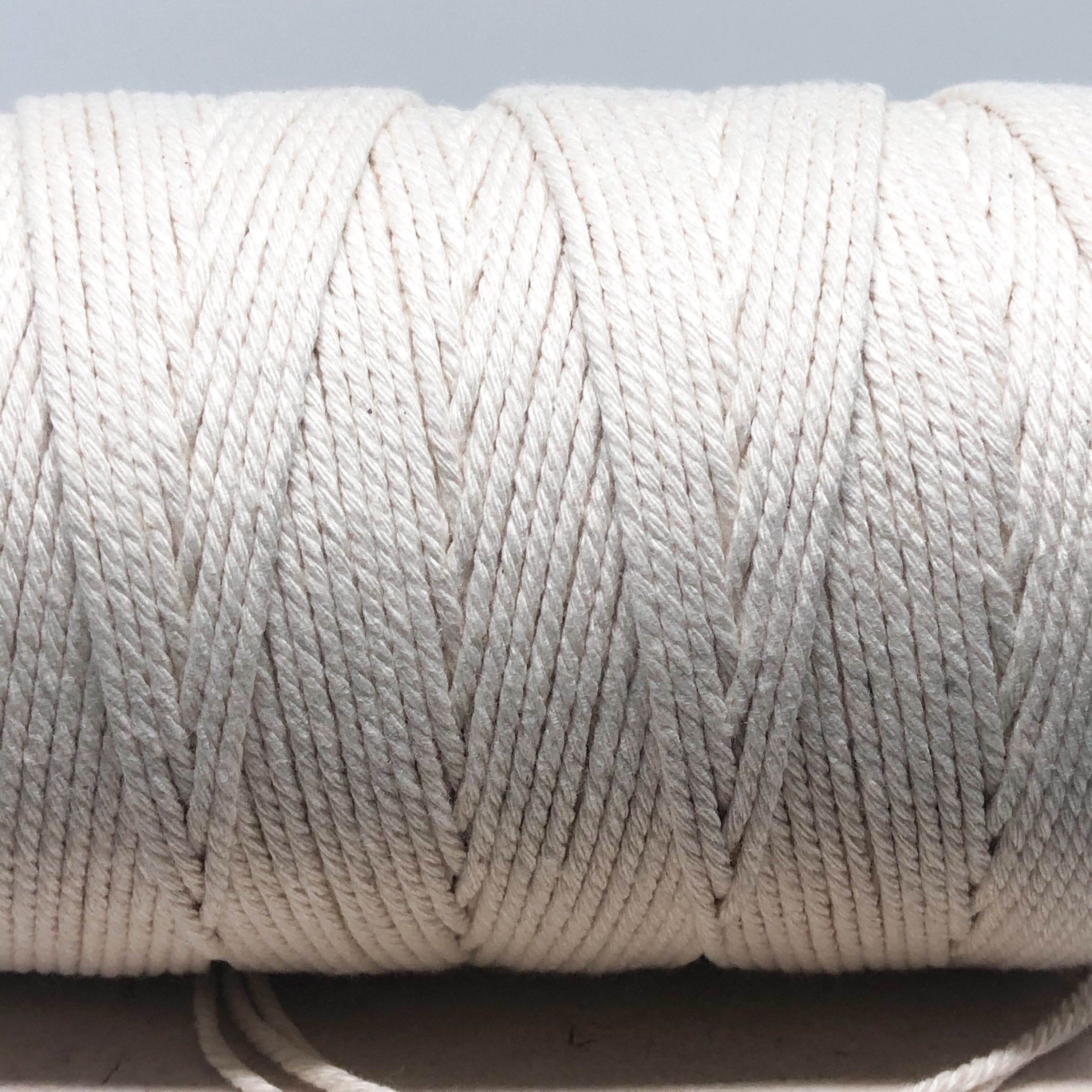 Macrameeband 3mm Baumwolle gedreht 10m Creméweiss