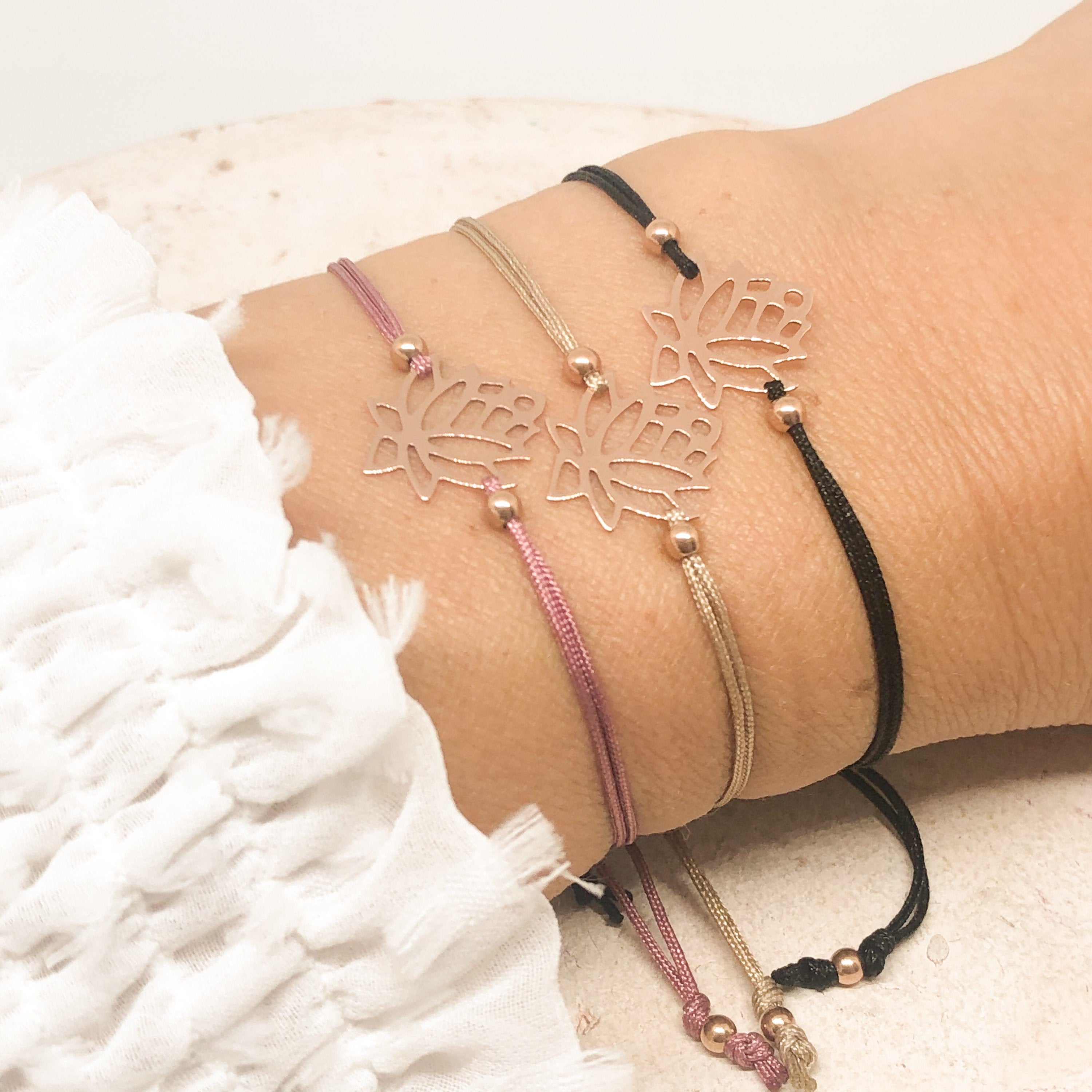 Armband mit Lotus Blume aus 925 Sterling Silber