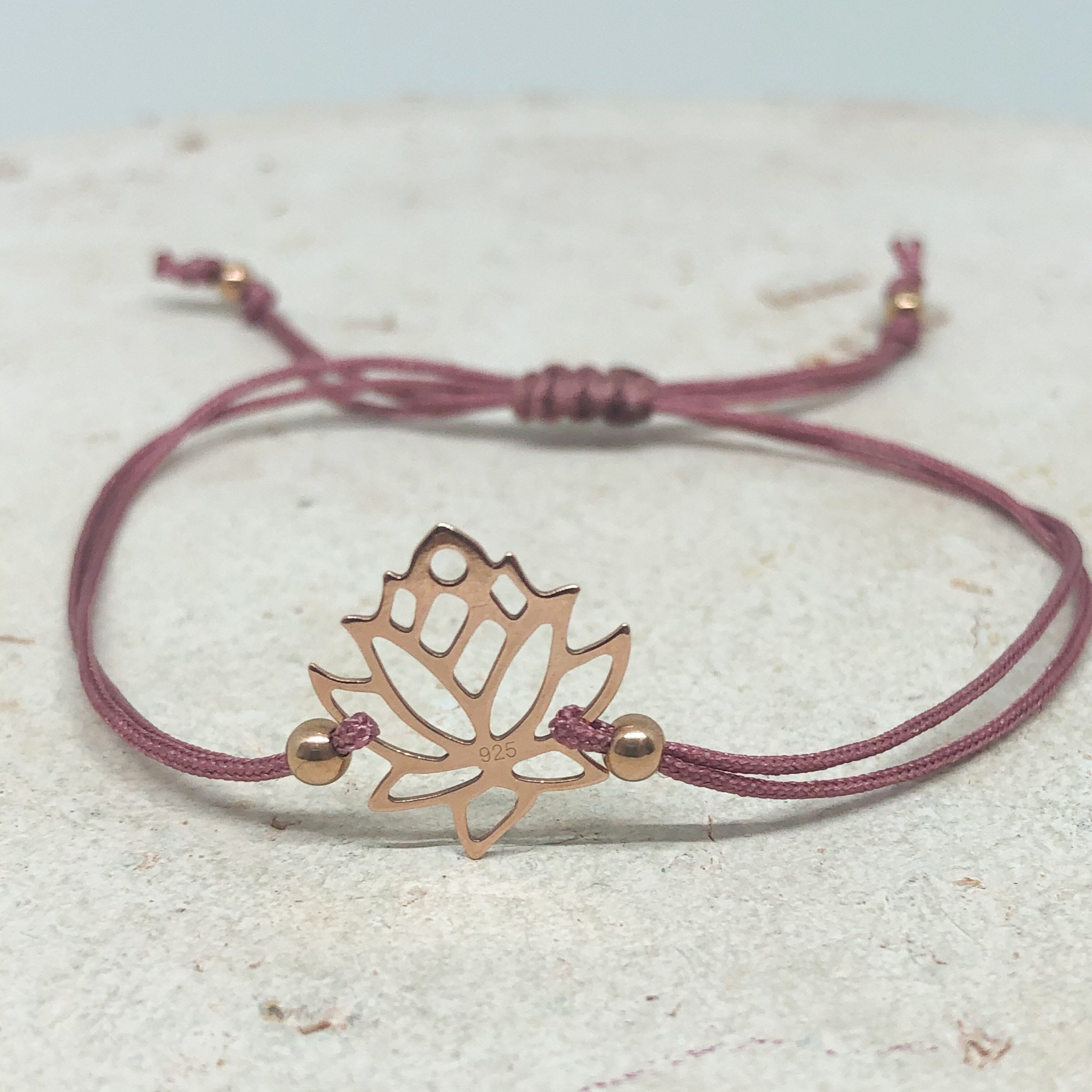 Armband mit Lotus Blume aus 925 Sterling Silber
