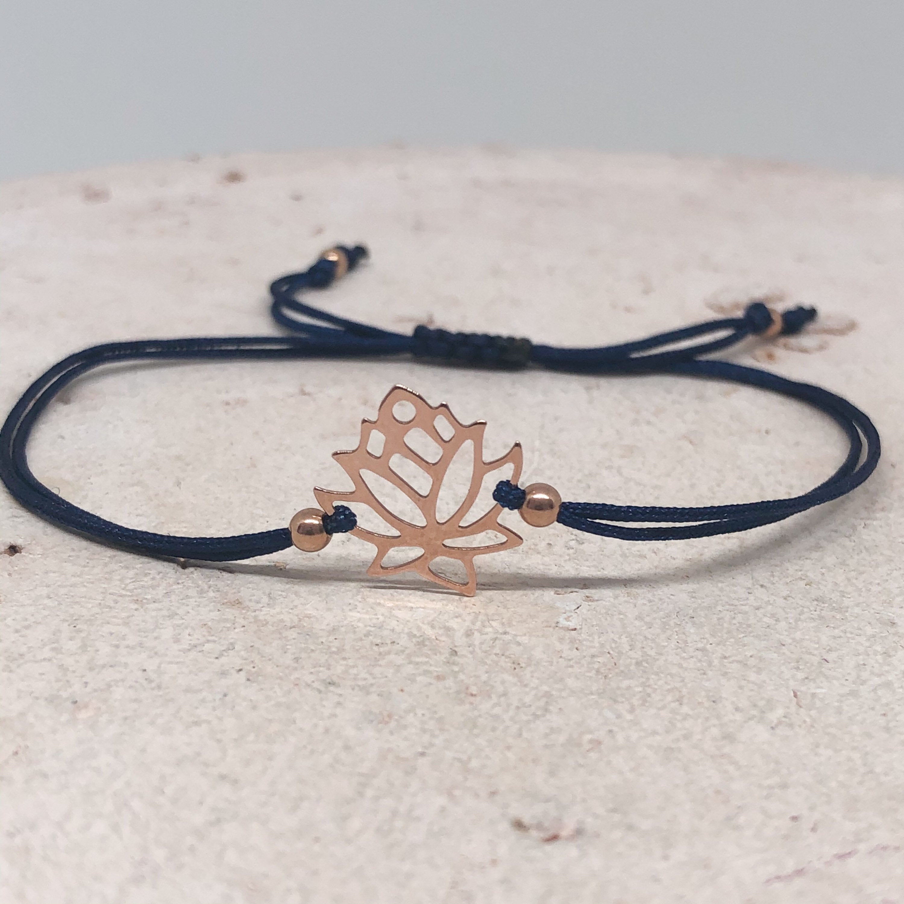 Armband mit Lotus Blume aus 925 Sterling Silber