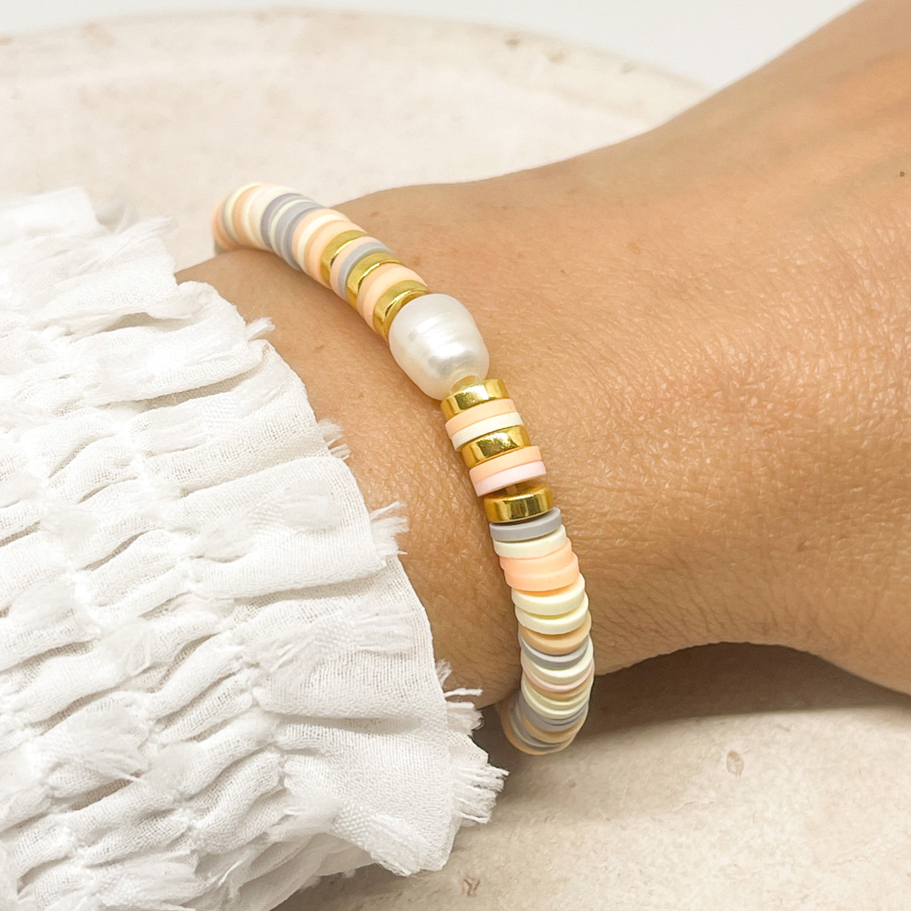 Armband mit Heishi Perlen bunt