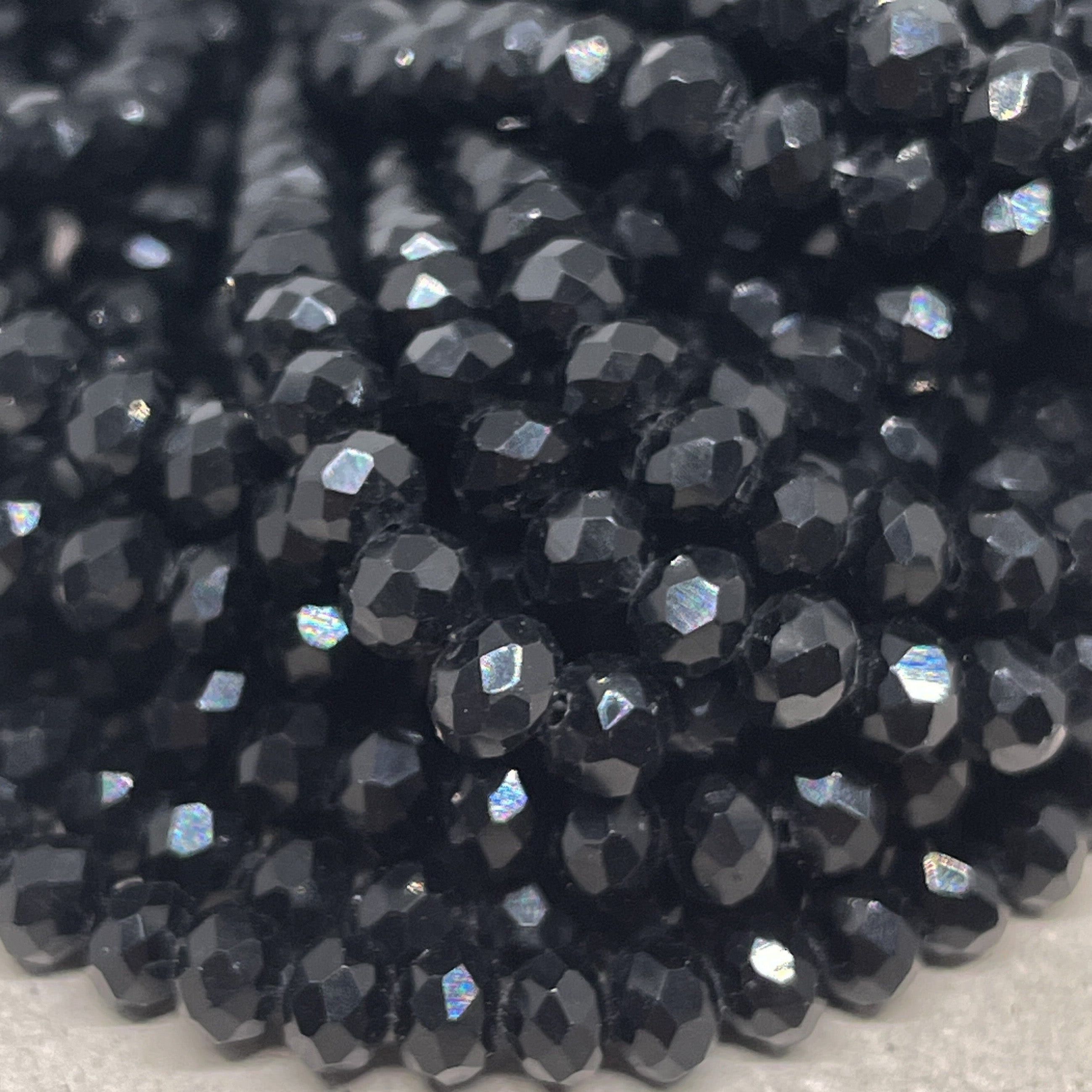 Kristallperlen 6mm Schwarz