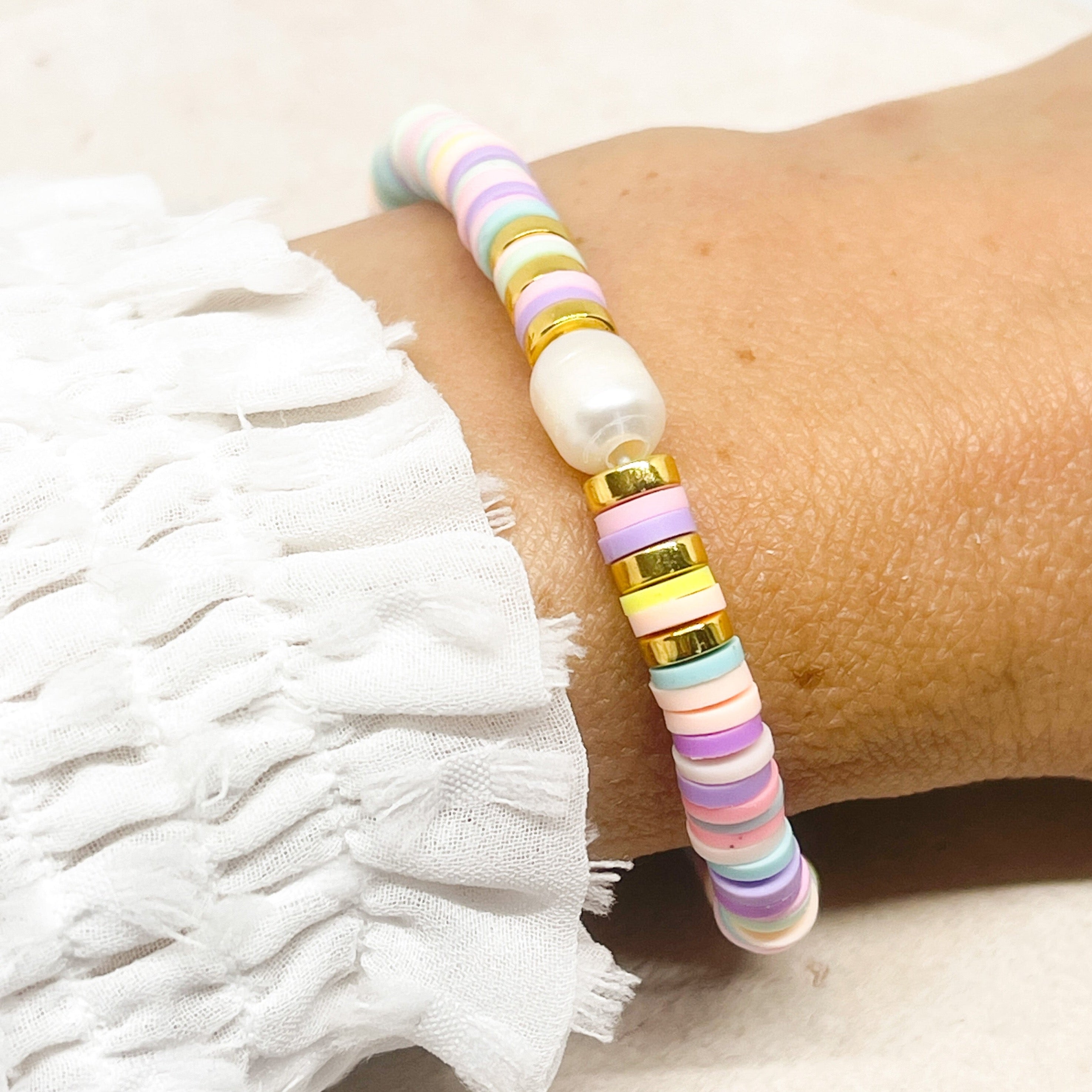 Armband mit Heishi Perlen bunt