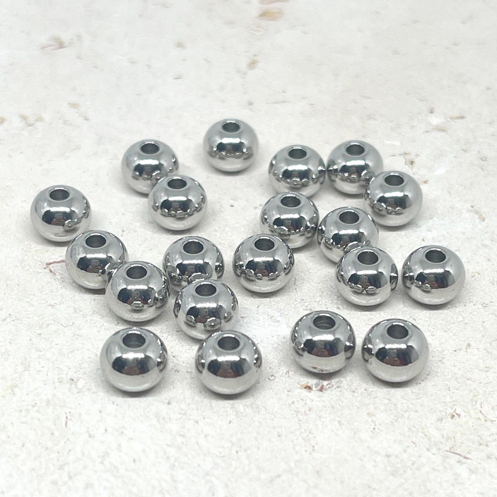 30 St. Edelstahlperlen 8mm