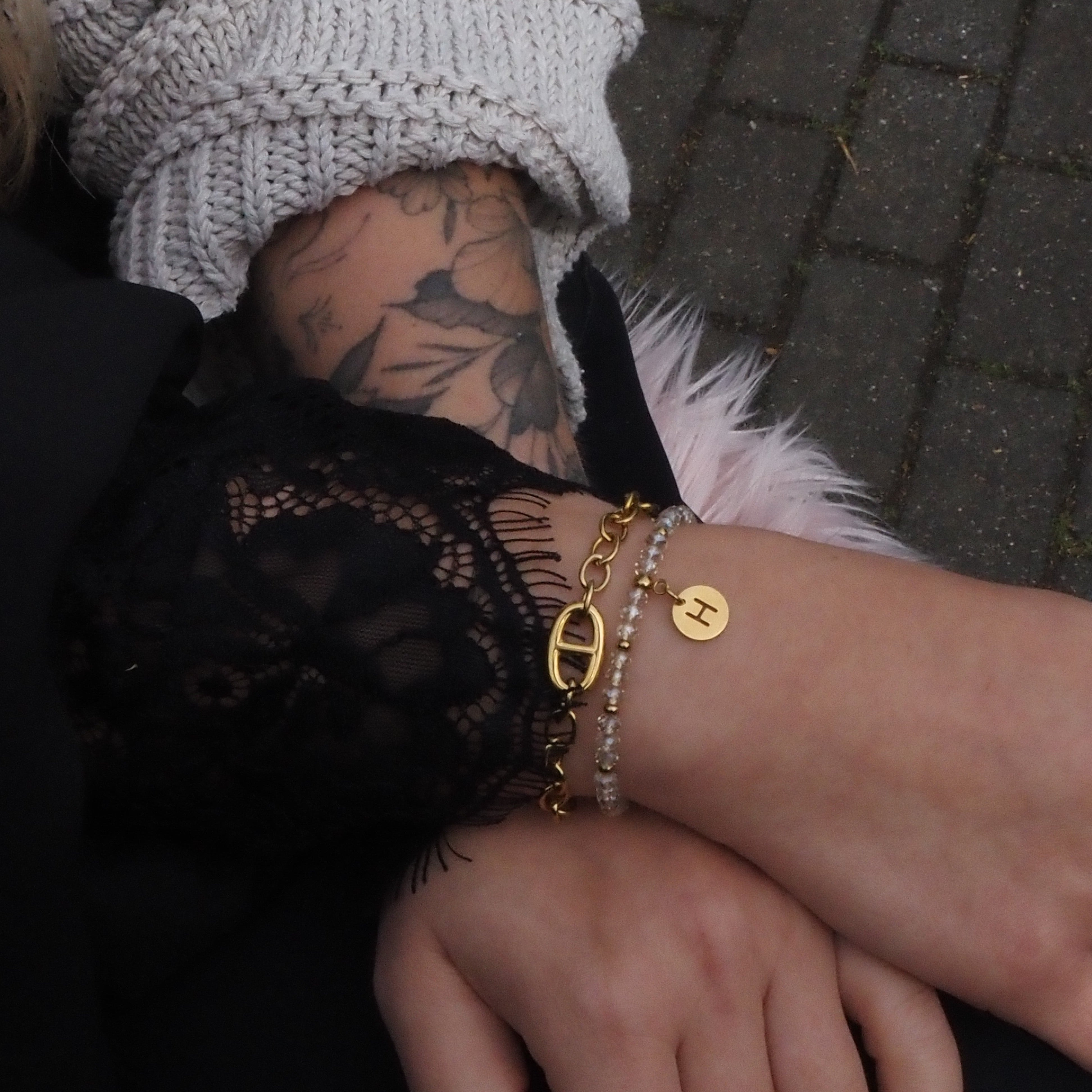 Armband mit Initial & Glasperlen