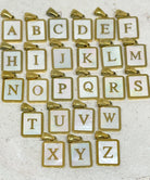 Kette mit Initialen Anhänger
