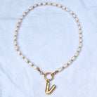 Kette aus Edelstahl mit Initialen Perlen