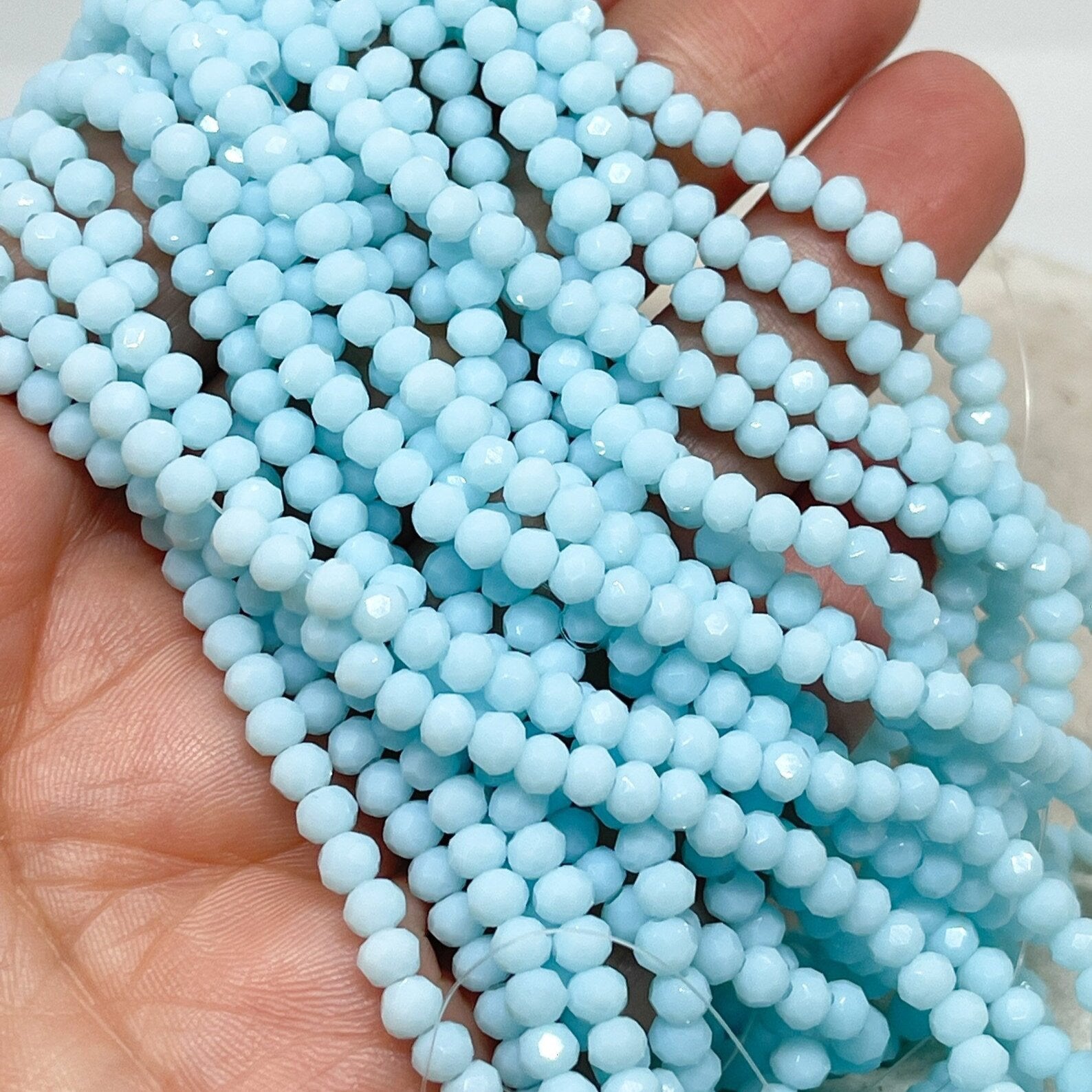 Kristallperlen 4mm Hellblau