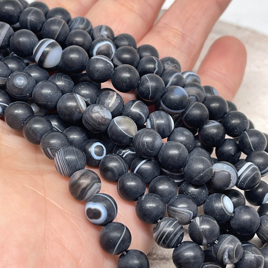 62 St. Achat Edelsteine Perlen 6mm Matt - Schwarz mit weißen Streifen