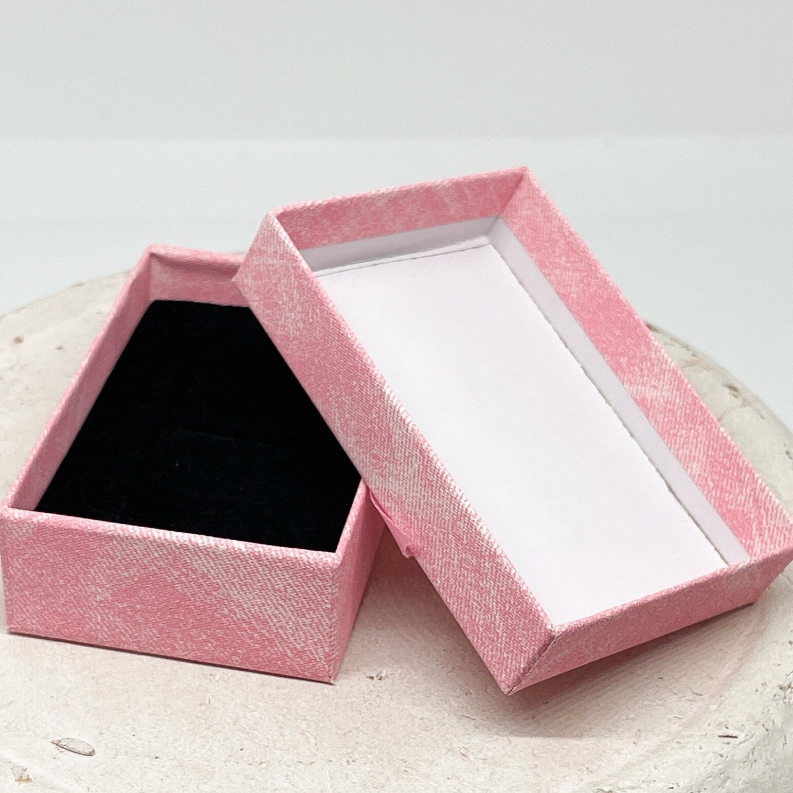 Schmuckbox in Rosa 