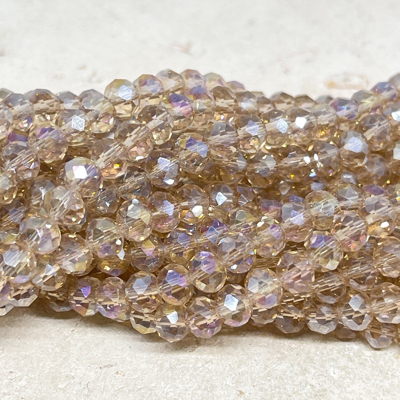 Kristallperlen 6mm  Hell Beige Rosa ab